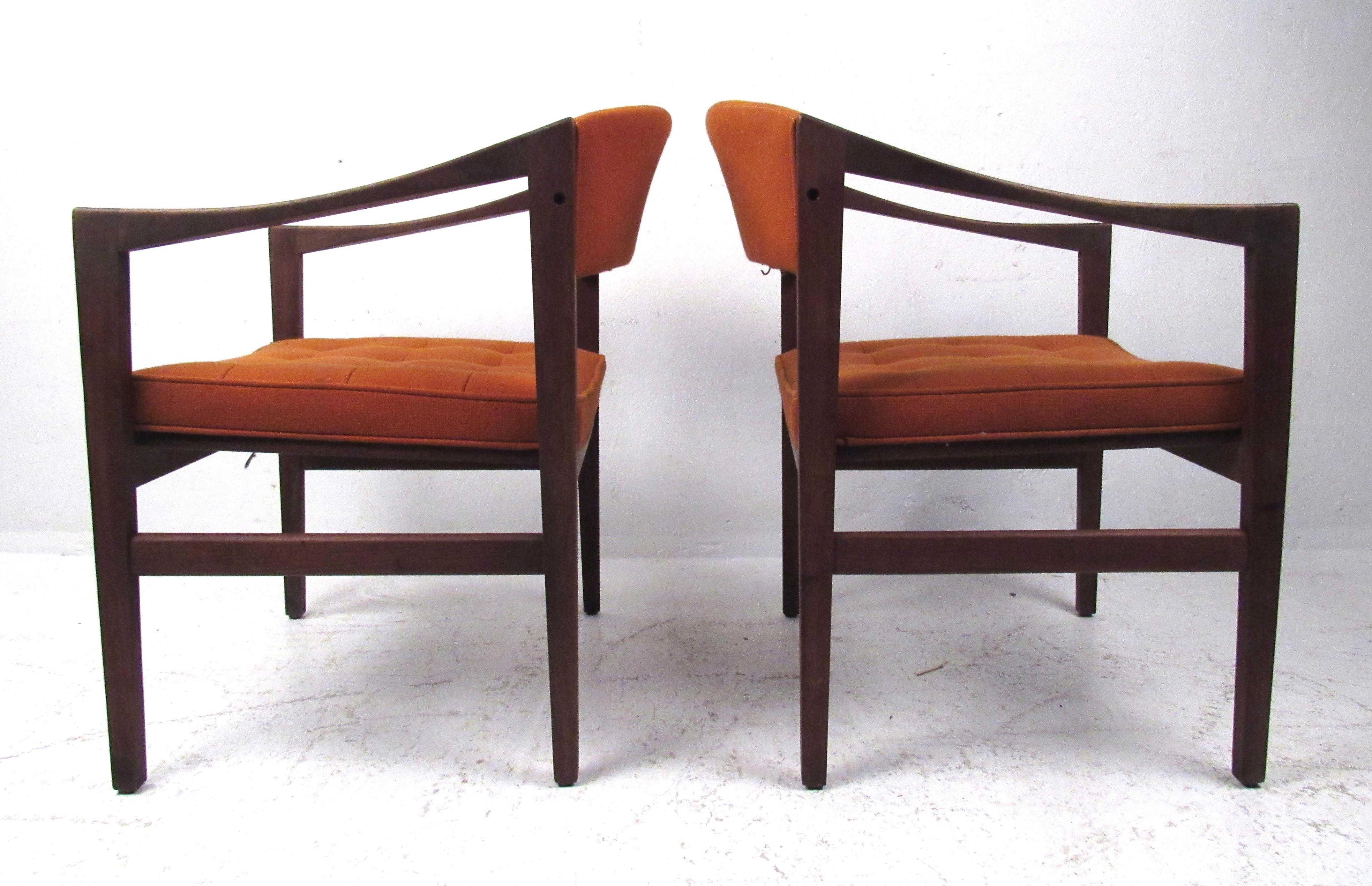 Upholstery Pair of Mid-Century Modern Walnut Armchairs For Sale