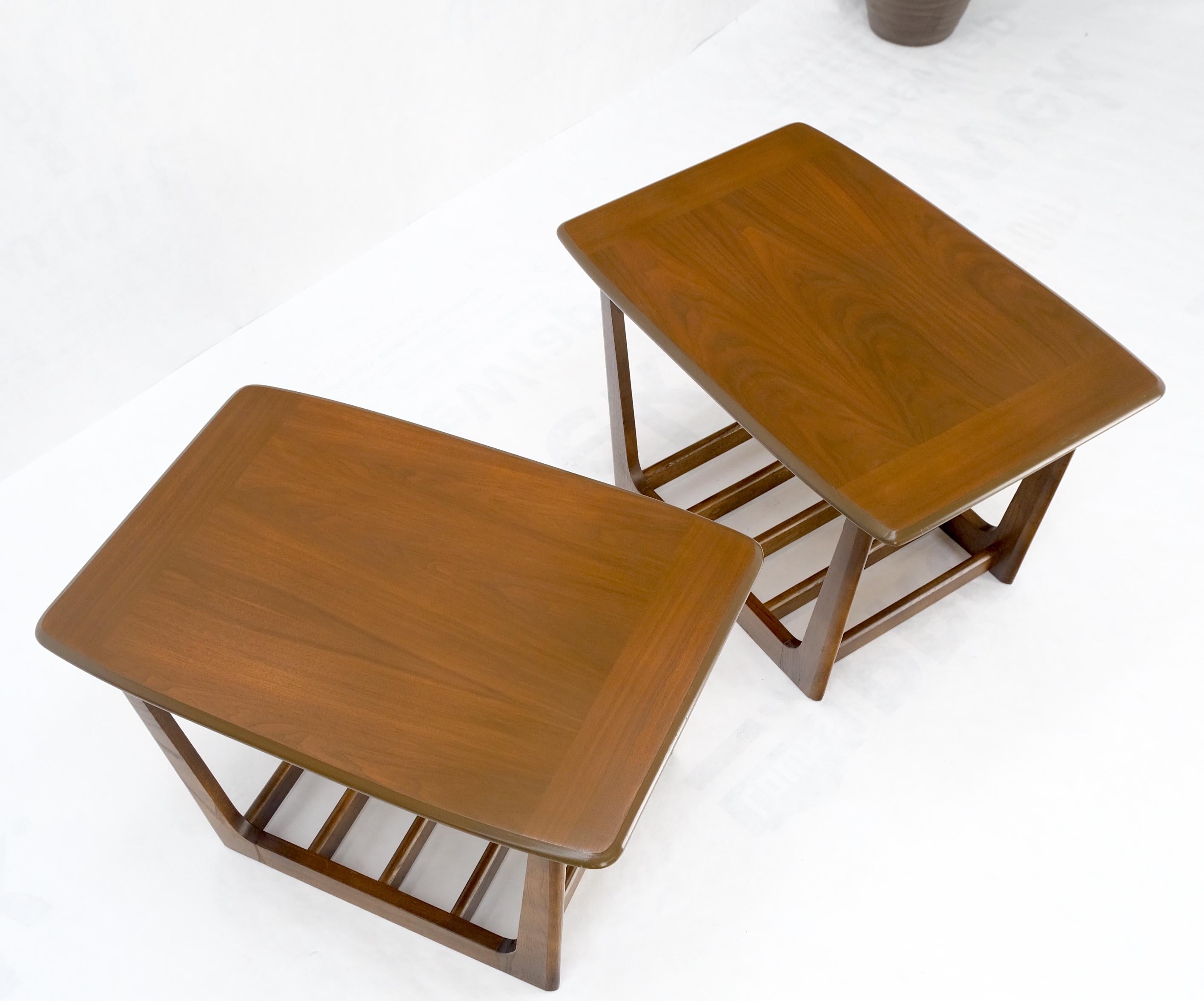 Pair of Mid-Century Modern Walnut End Side Tables w/ Shelf MINT! For Sale 2