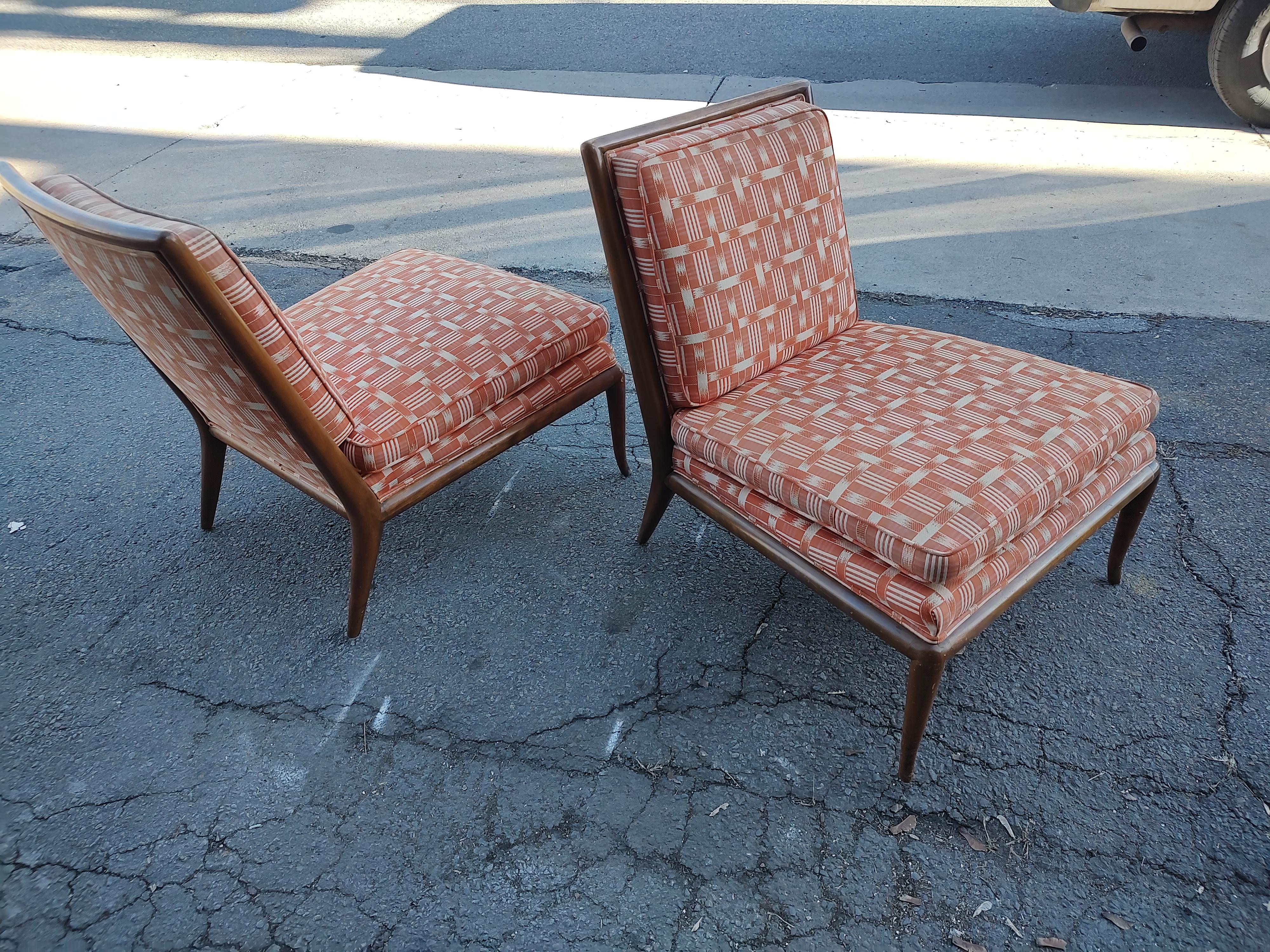 Mid-Century Modern Pair of Mid Century Modern Walnut Lounge Chairs By Robs johns Gibbons  For Sale
