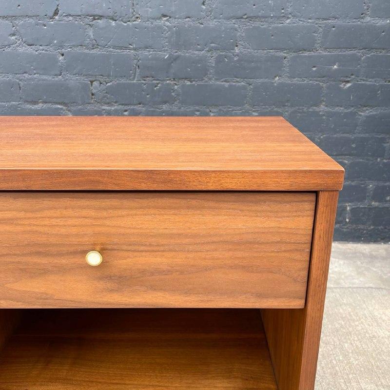 Newly Refinished - Pair of Mid-Century Modern Walnut Night Stands 6