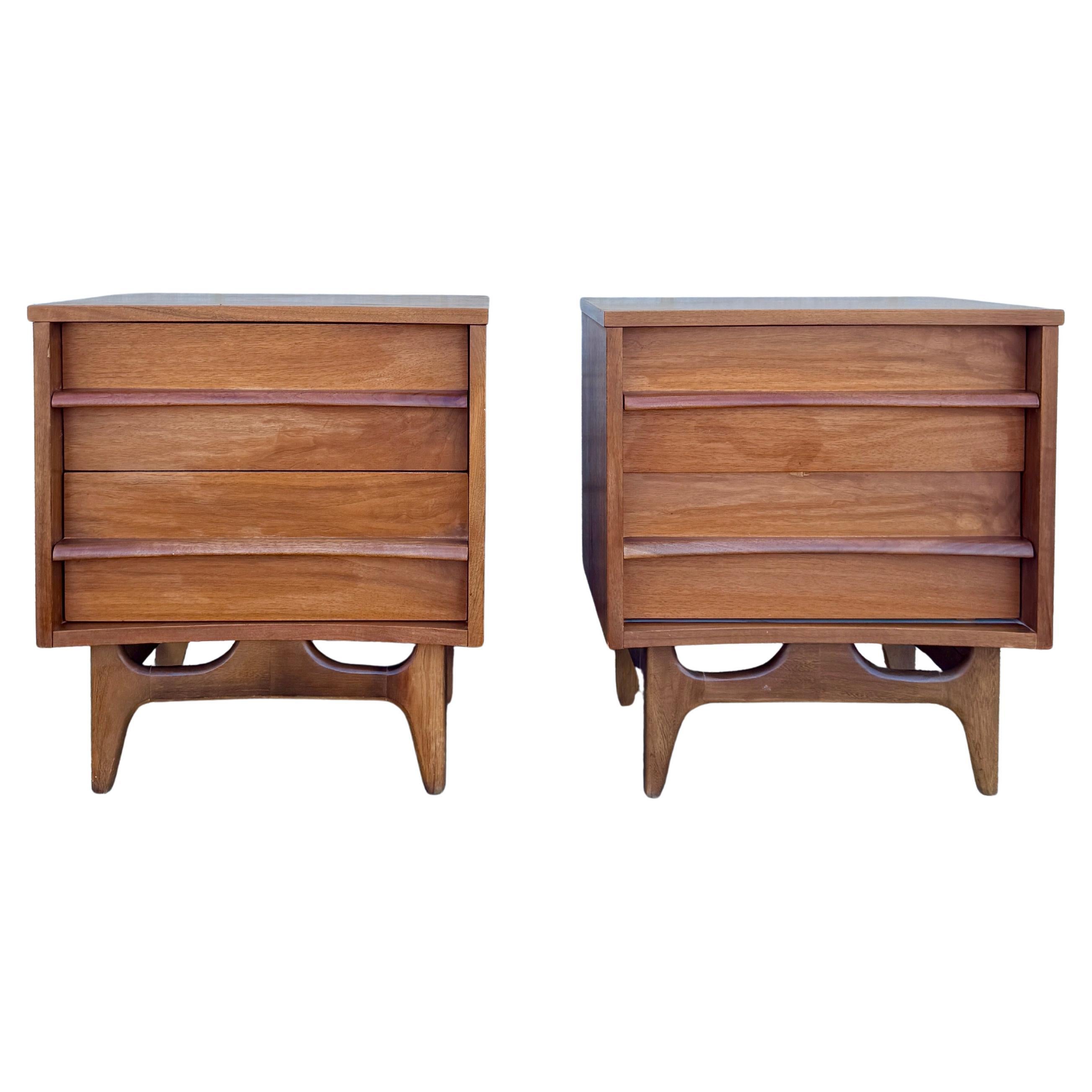 Pair of Mid-Century Modern Walnut Nightstands