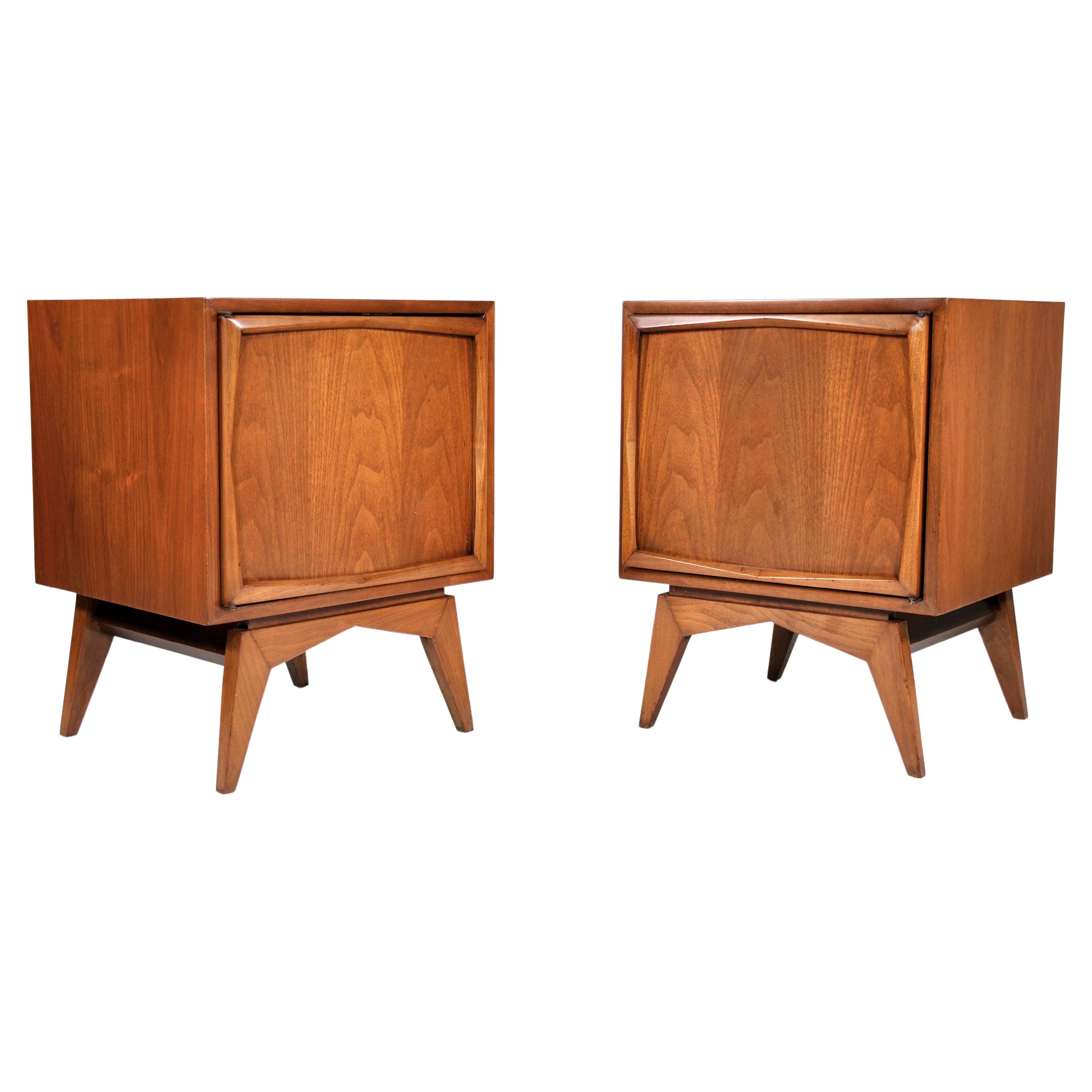 Mid-Century Modern Walnut Nightstands or Side Tables 2