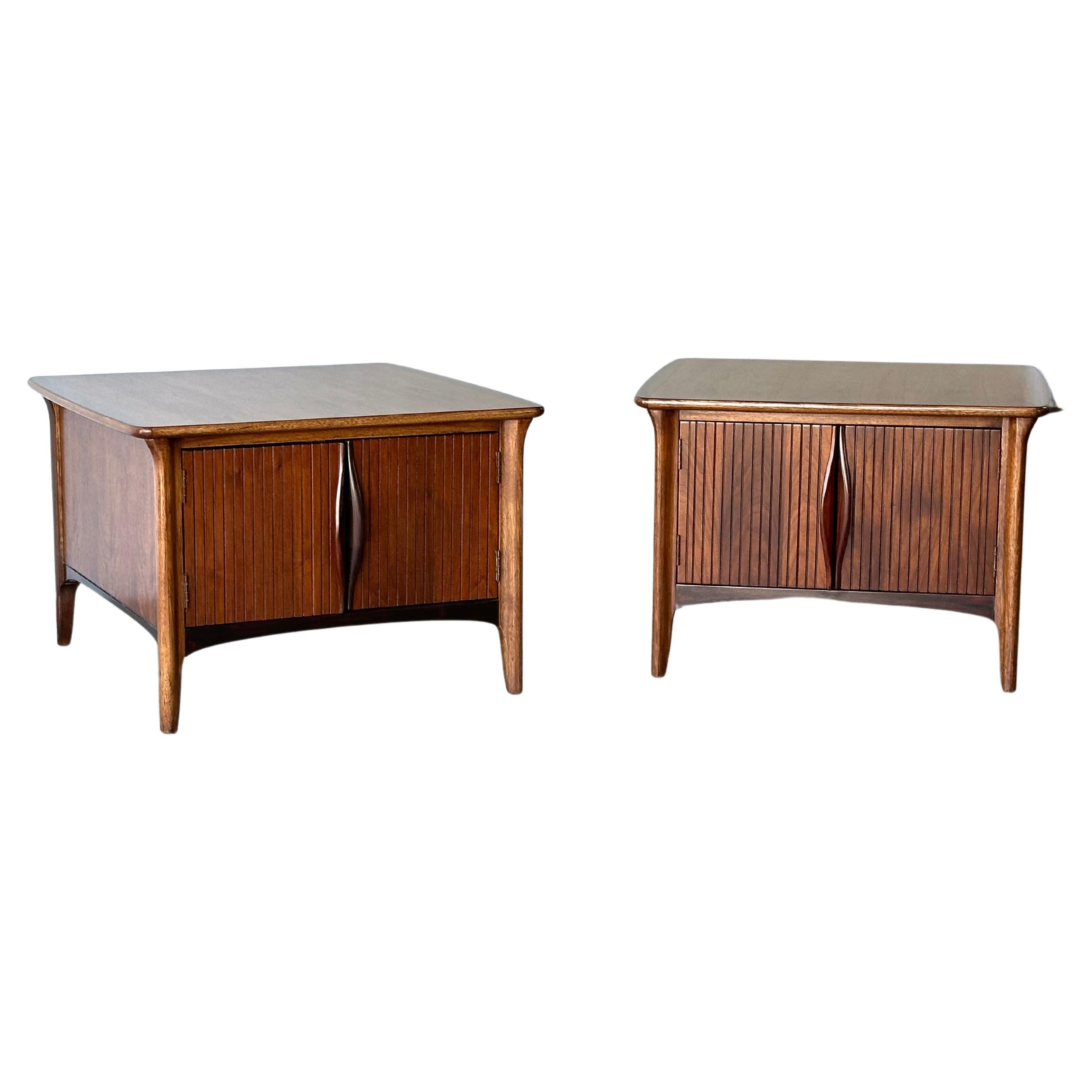 Pair of Mid-Century Modern Walnut & Rosewood Large End / Side Tables For Sale