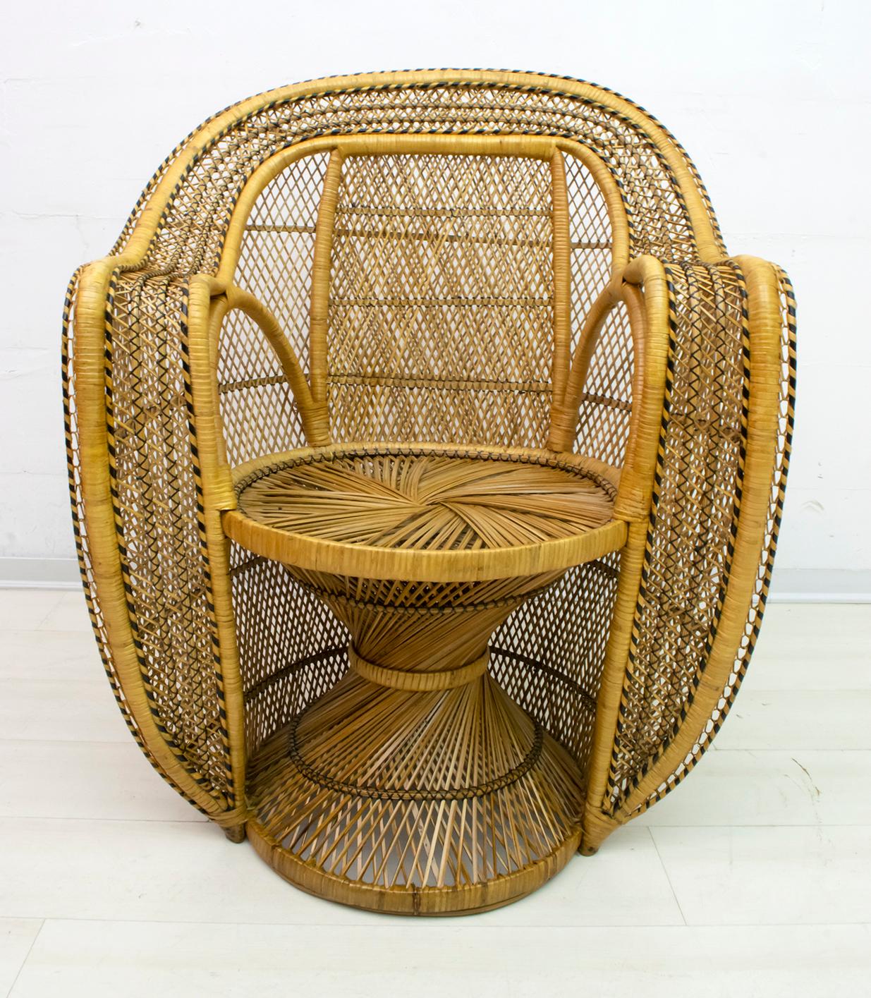 Late 20th Century Pair of Mid-Century Modern Wicker Emmanuelle Armchairs from Kok Maison, 1970s For Sale