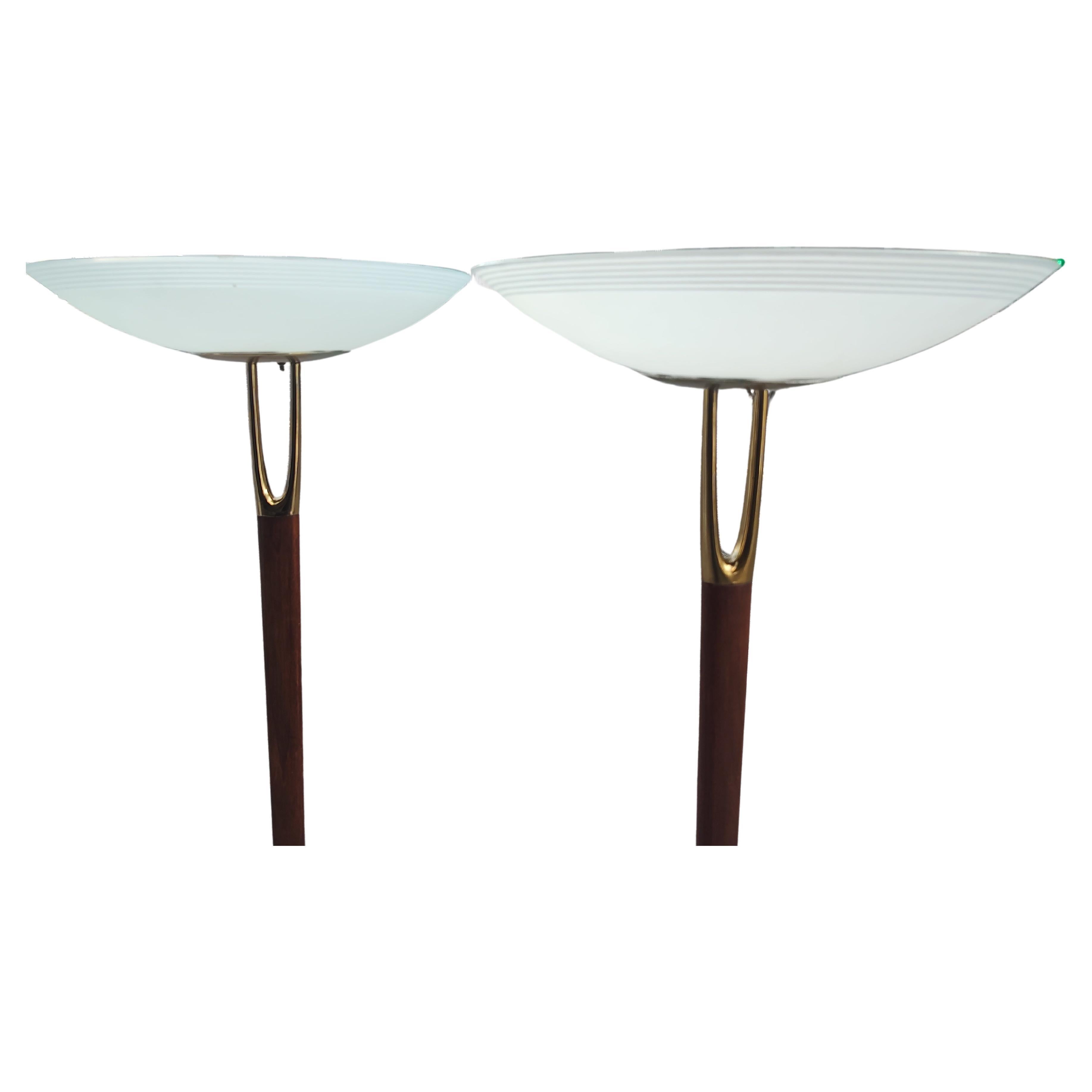 Pair of Mid Century Modern Wishbone Floor Lamps by Gerald Thurston for Laurel For Sale 3