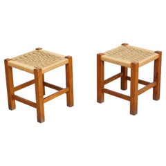Paire de tabourets français en bois et rotin The Modernity, vers 1960, par Unknown