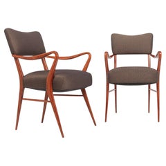 Coppia di poltrone imbottite in legno e marrone del Mid Century Modern, anni '50