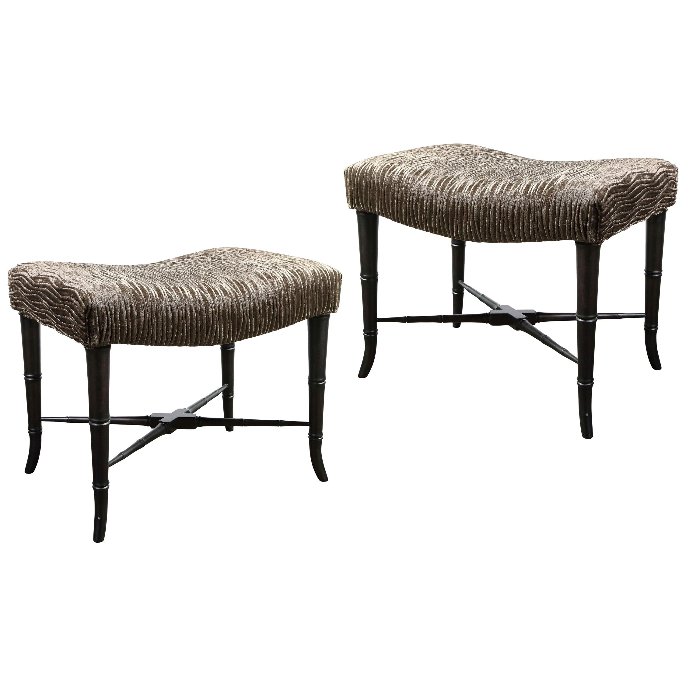 Pair of Mid-Century Modern X-Form Stools in Gauffraged Smoked Bronze Velvet For Sale