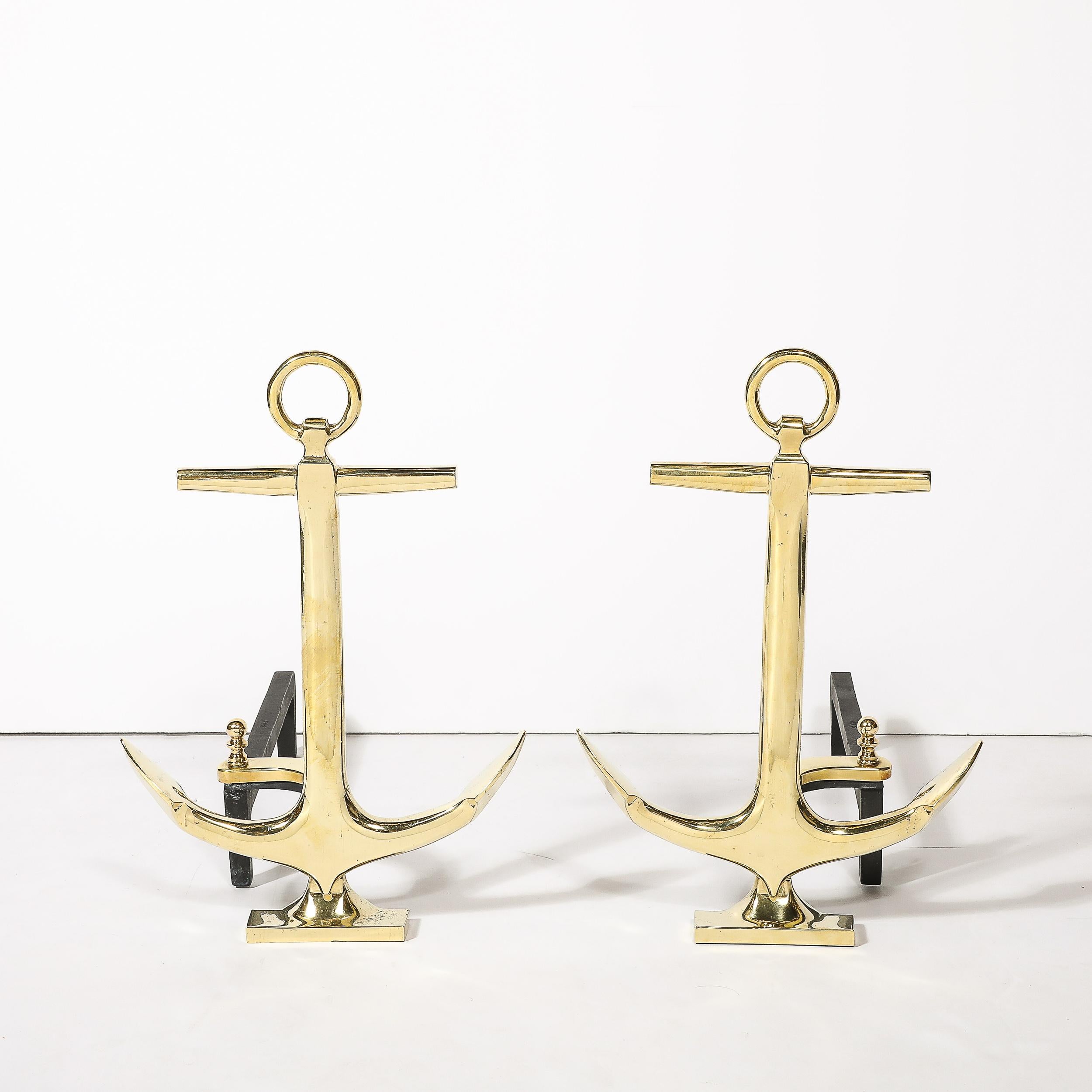 Coppia di candelabri ad ancora modernisti di metà secolo in ottone lucido in vendita 3