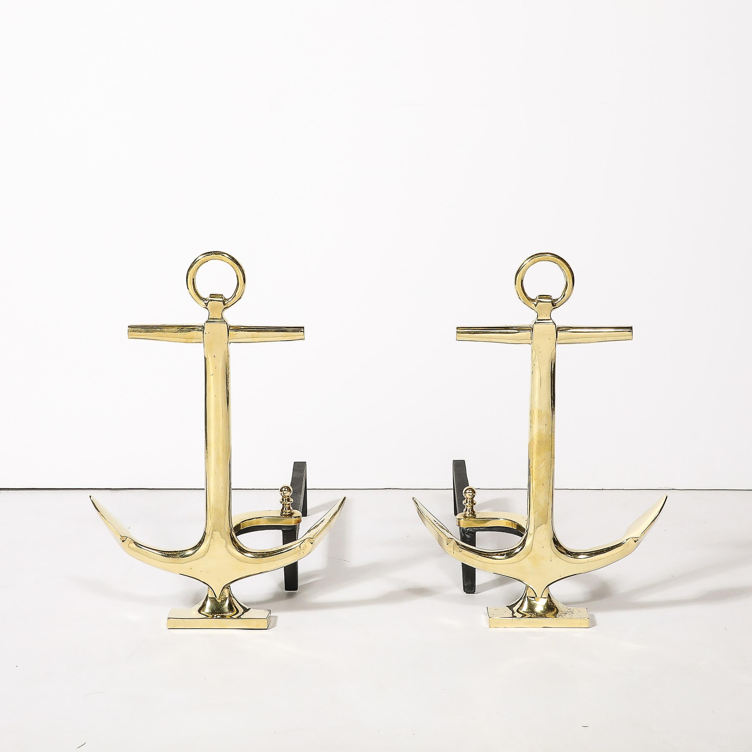 Mid-Century moderno Coppia di candelabri ad ancora modernisti di metà secolo in ottone lucido in vendita