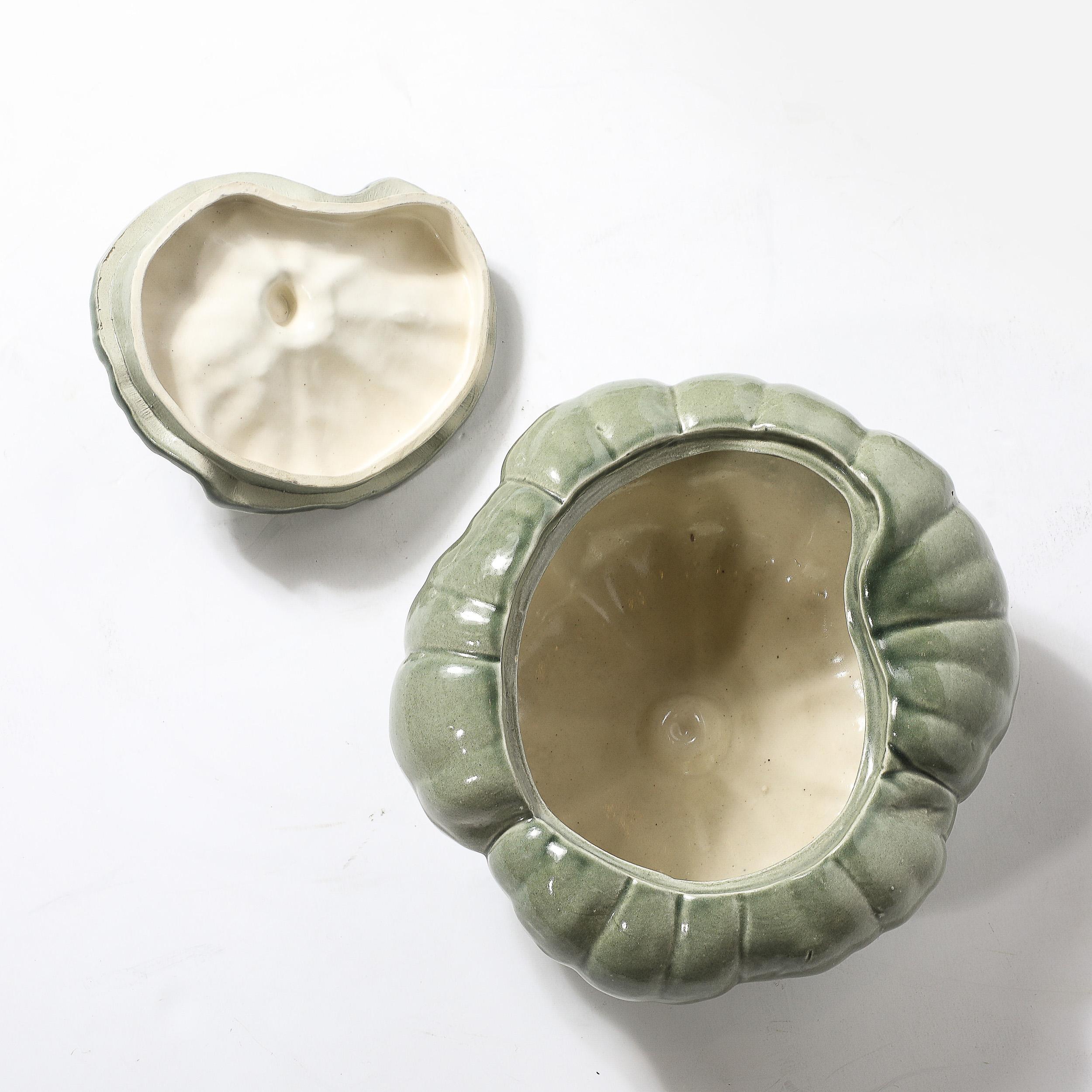 Paire de soupières à couvercle en céramique moderniste du milieu du siècle dernier en vente 1