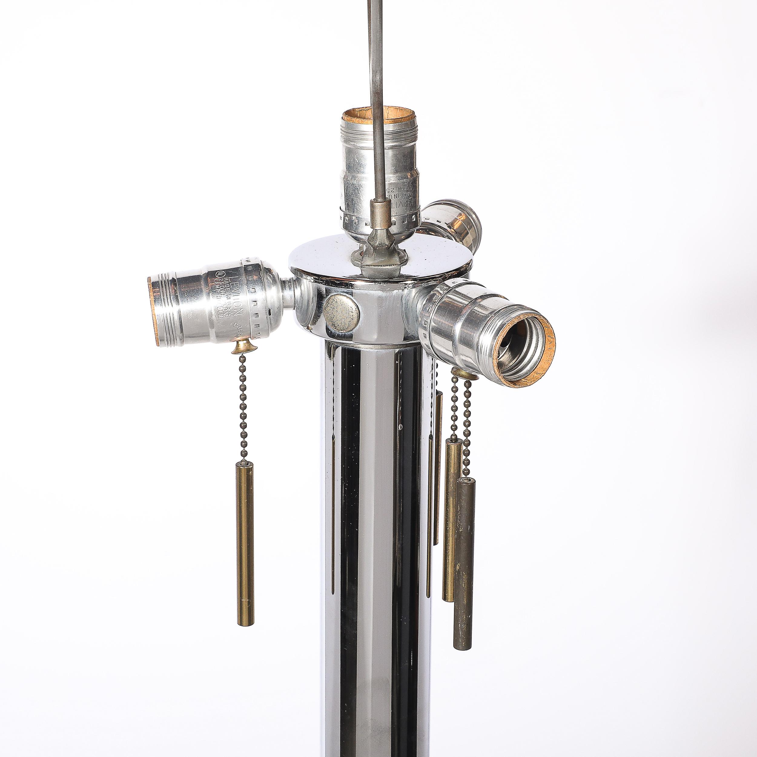 Paire de lampadaires modernistes du milieu du siècle en chrome et laiton par Karl Springer en vente 3