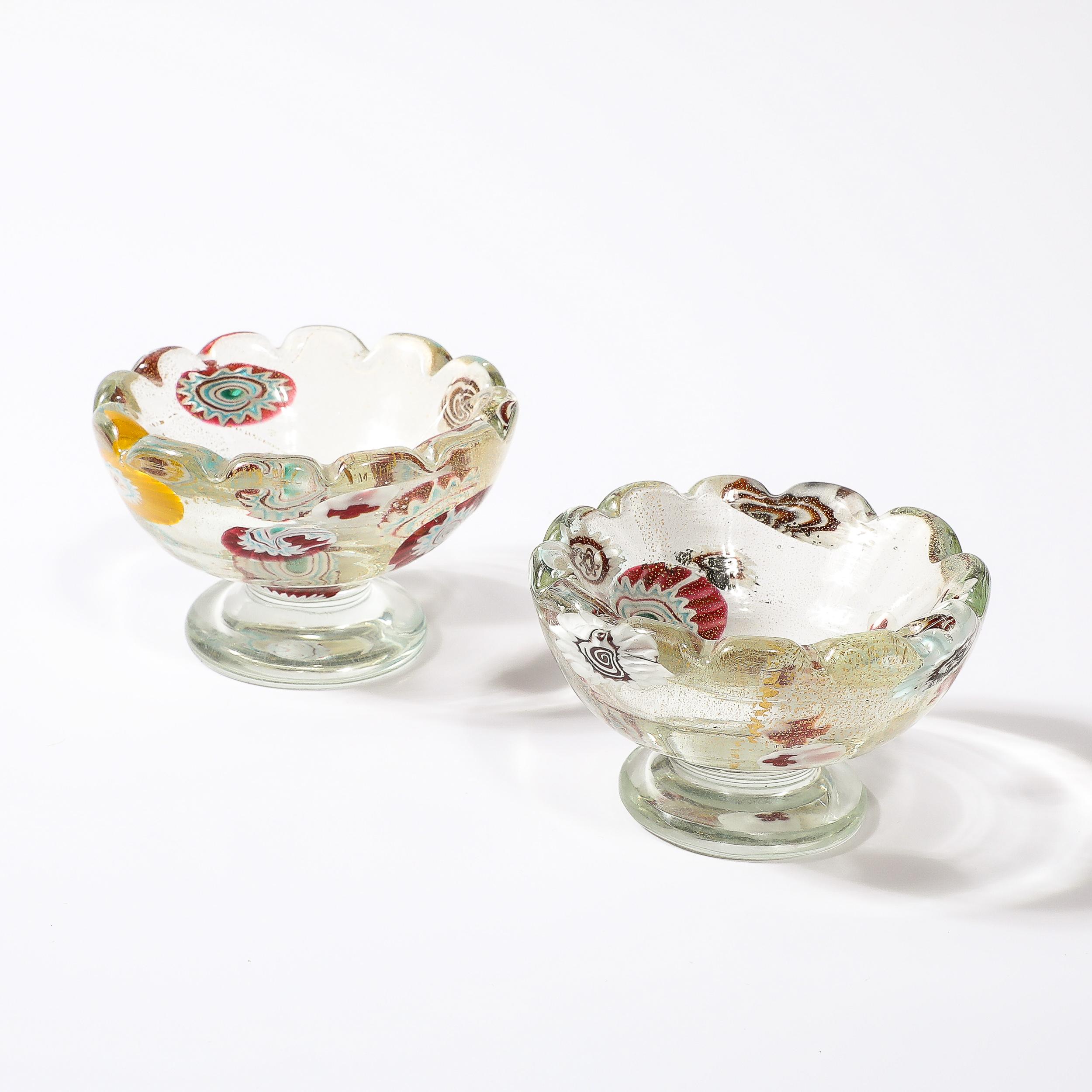 Italian Pair of Mid-Century Modernist Hand-Blown Murano Glass Bowls w/ Scalloped Edges For Sale