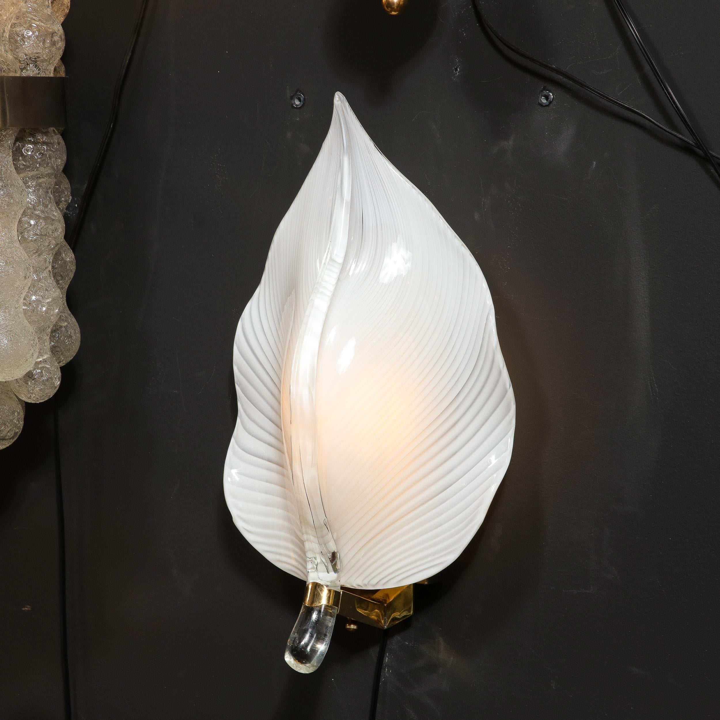 Late 20th Century Pair of Mid-Century Modernist Handblown Murano Glass Leaf Sconces by Franco Luce