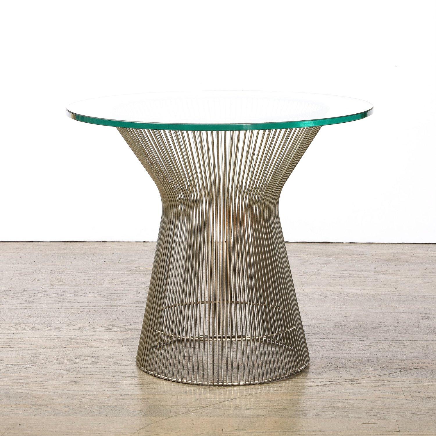 Pareja de mesas auxiliares de níquel pulido modernistas de mediados de siglo, de Warren Platner Moderno de mediados de siglo en venta