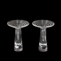 Coppia di portacandele in cristallo a forma di spirale della metà del secolo scorso firmati Steuben