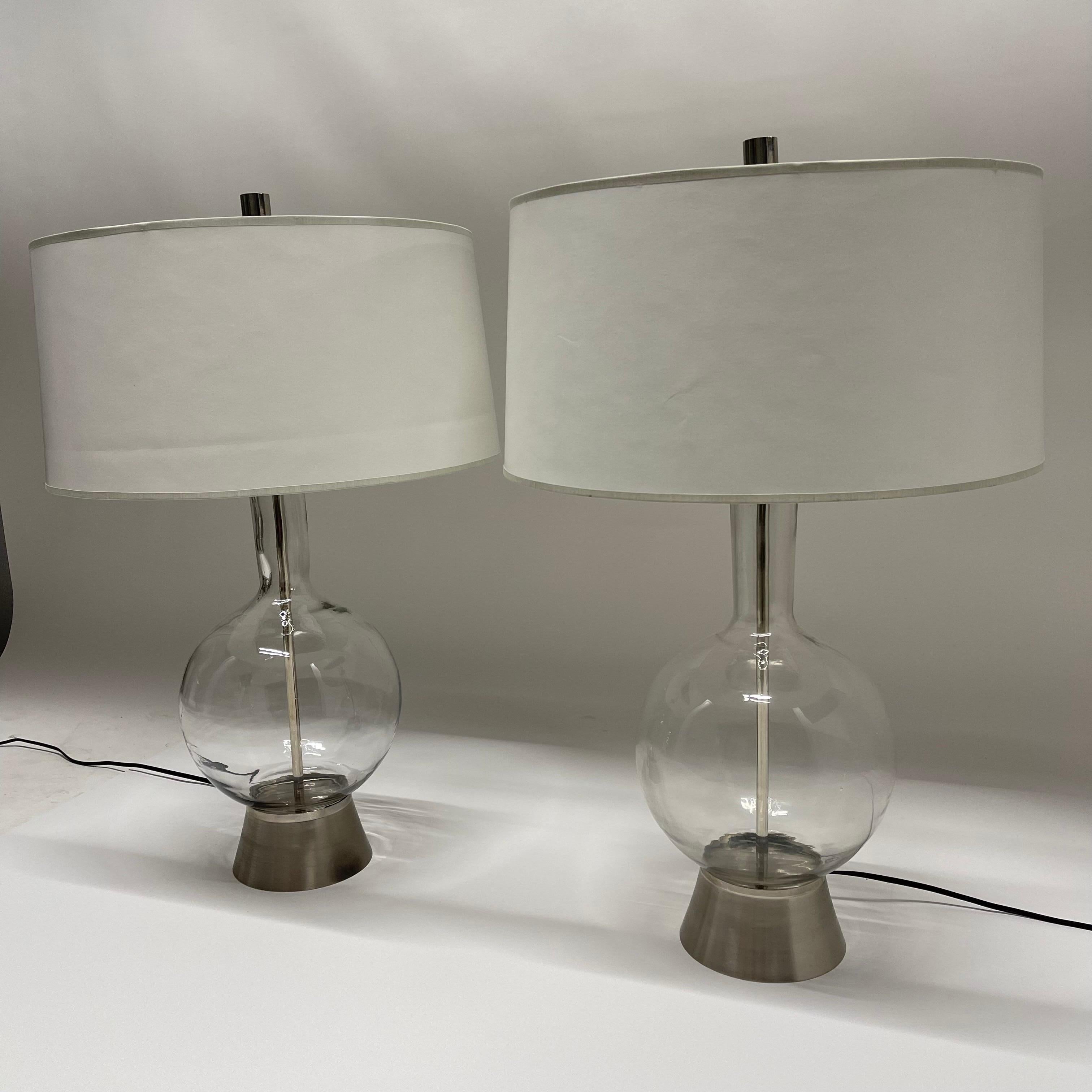 Mid-Century Modern Pair of Mid-Century Mouth Blown Glass and Brushed Nickel Lamp with Paper Shades For Sale
