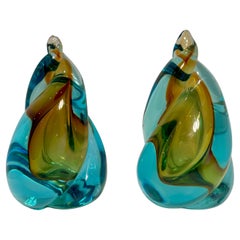 Pareja de Apoyalibros Vetro Sommerso de Mediados de Siglo en Vidrio Artístico de Murano Aqua y Oro