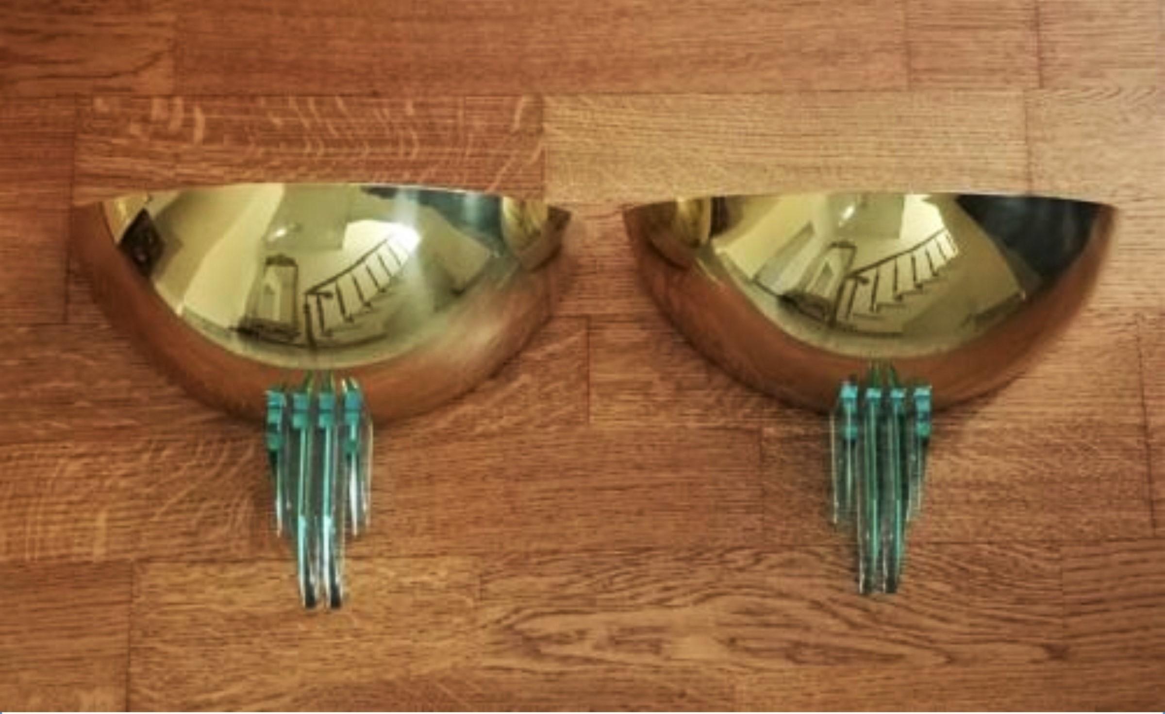 Pair of Mid-Century Murano Glass Brass Wall Sconces in Fontana Arte Style, 1960s In Good Condition For Sale In Frankfurt am Main, DE