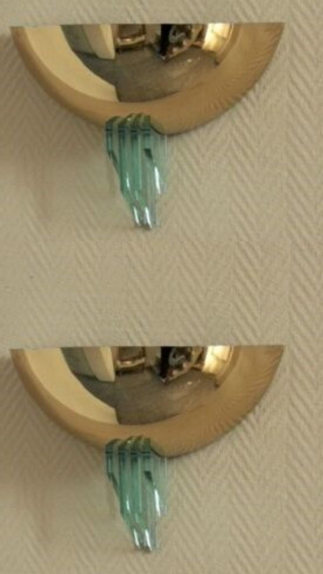 Paar Wandleuchten aus Murano-Glas und Messing im Fontana Arte-Stil aus der Mitte des Jahrhunderts, 1960er Jahre (Mitte des 20. Jahrhunderts) im Angebot