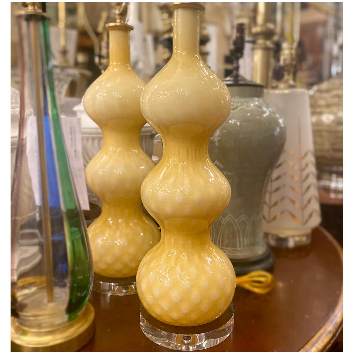Pair of Mid-Century Murano Glass Table Lamps In Good Condition For Sale In New York, NY