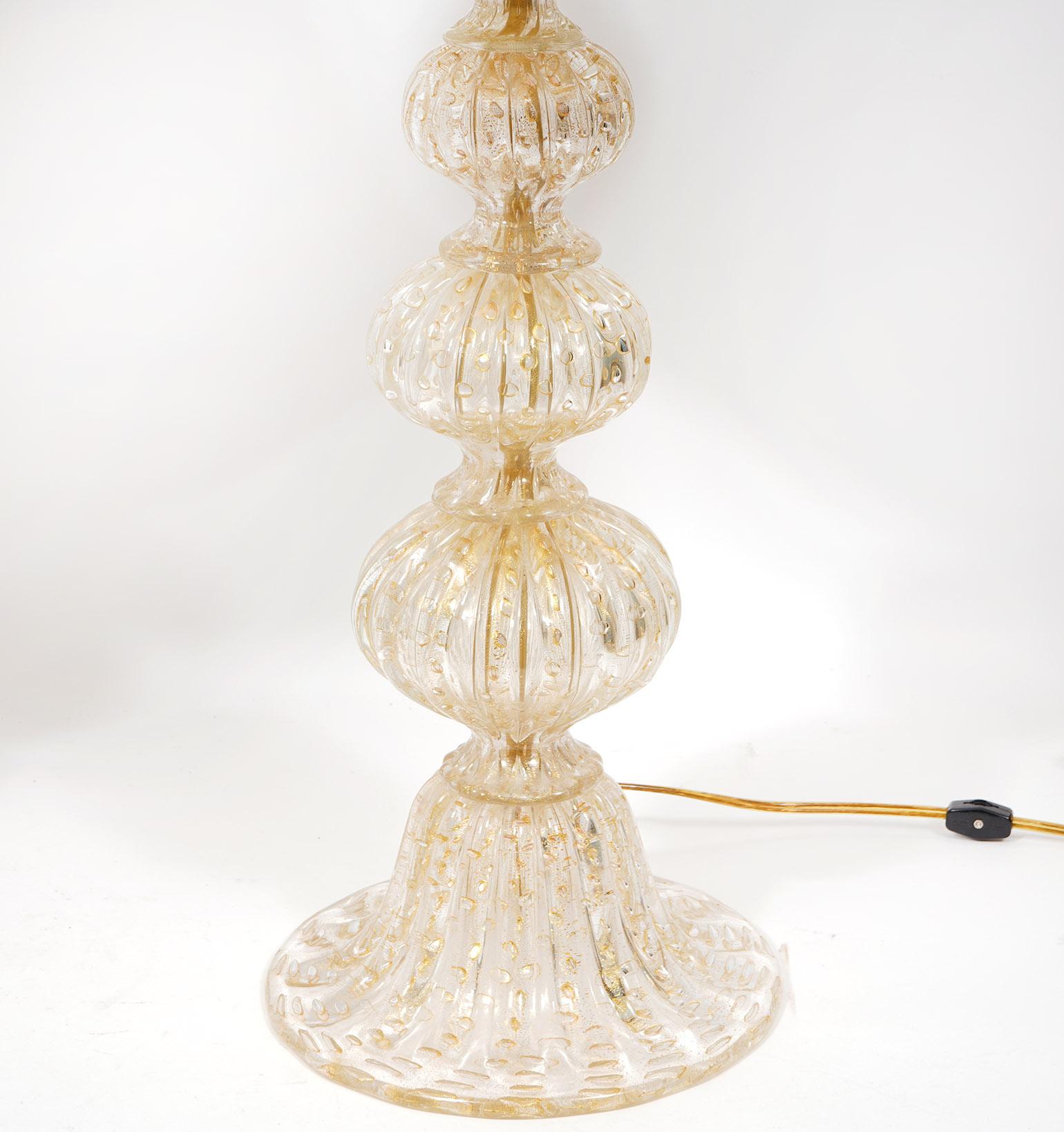 Mid-Century Modern Pair of Mid Century Murano Italian Glass Lamps with Gold Fleck in Ball Form For Sale