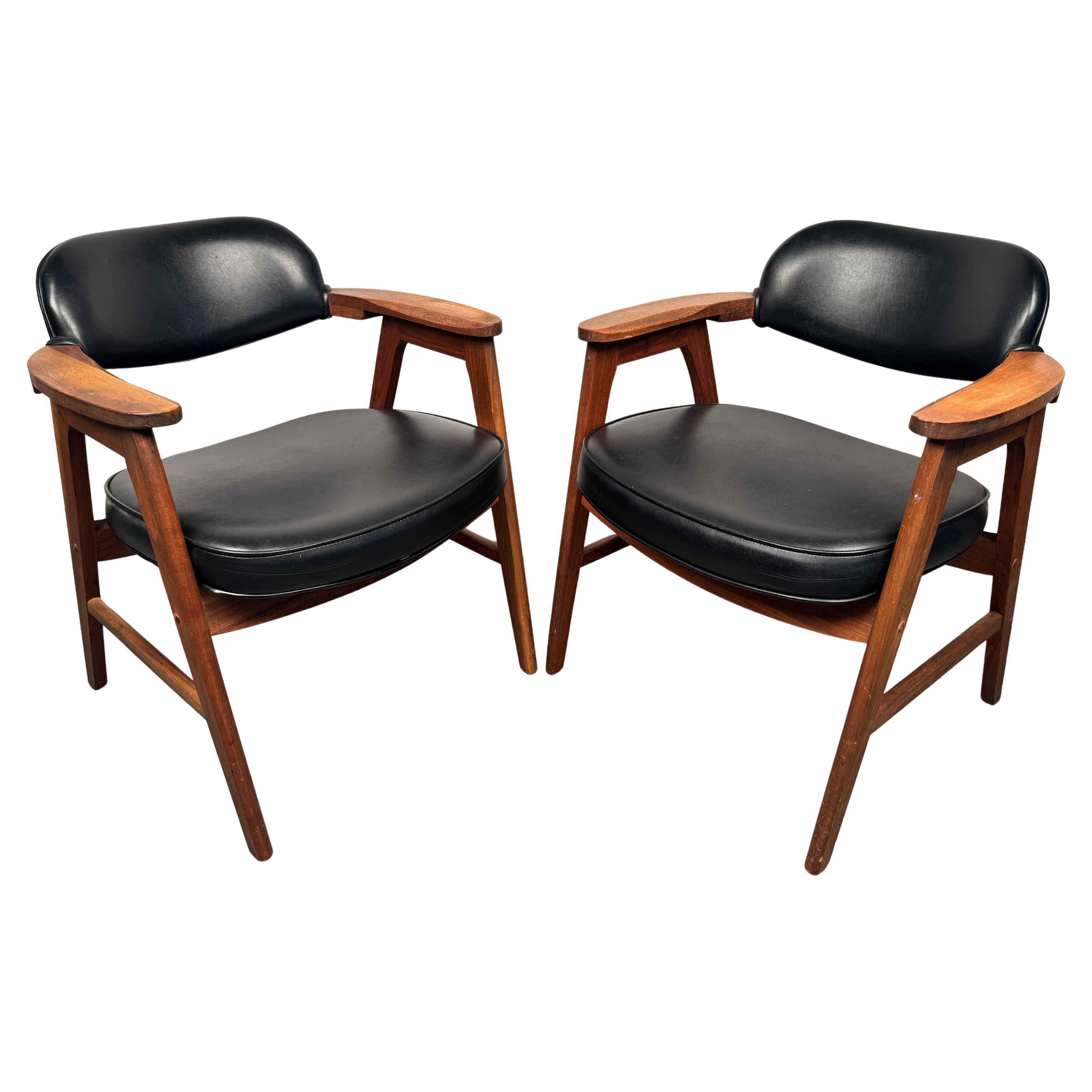 Paar Murphy-Stühle aus der Mitte des Jahrhunderts von Eck-Adams Corp. im Angebot