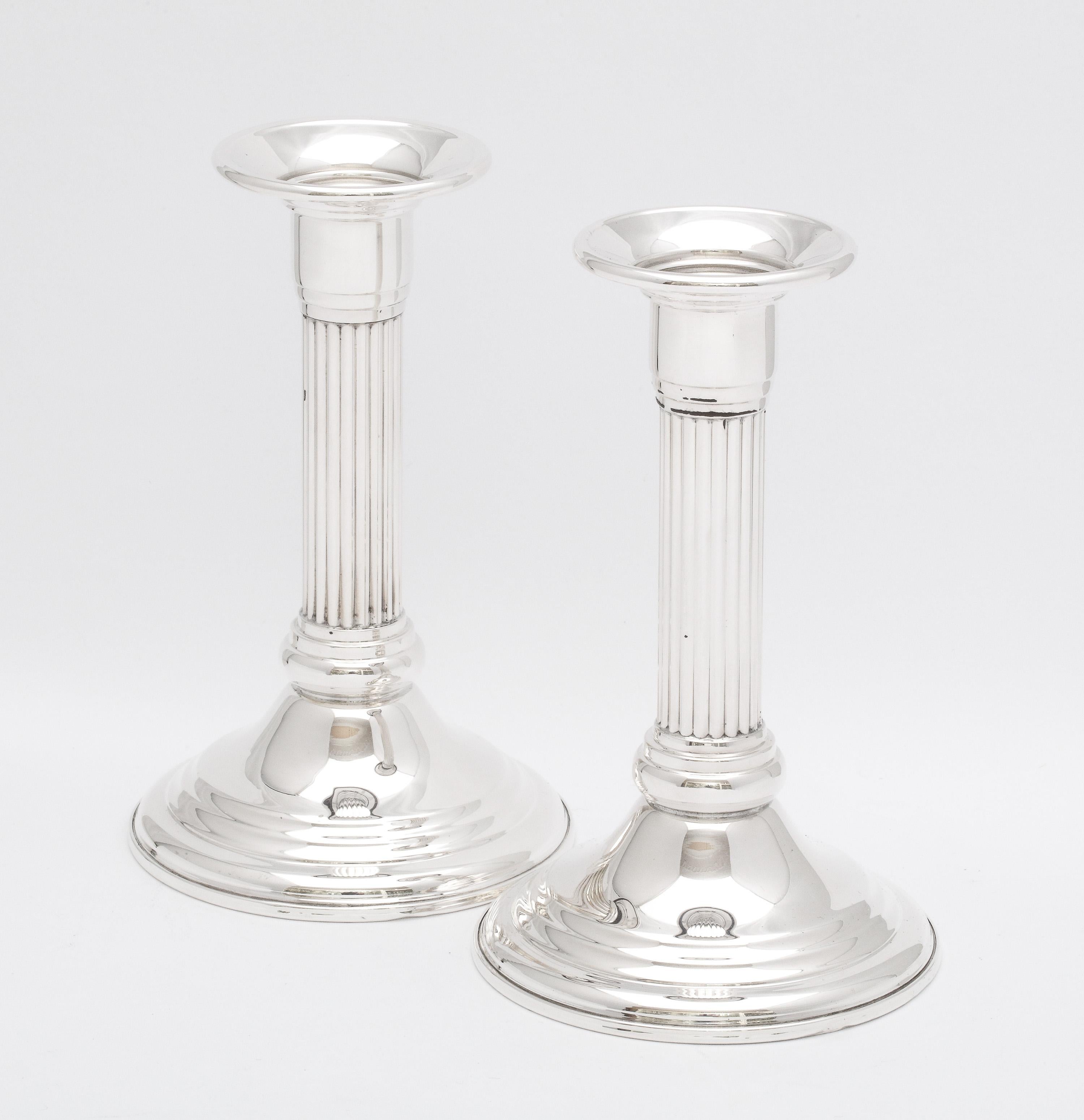Pair of Mid-Century Neoclassical-Style Sterling Silver Column-Form Candlesticks 5
