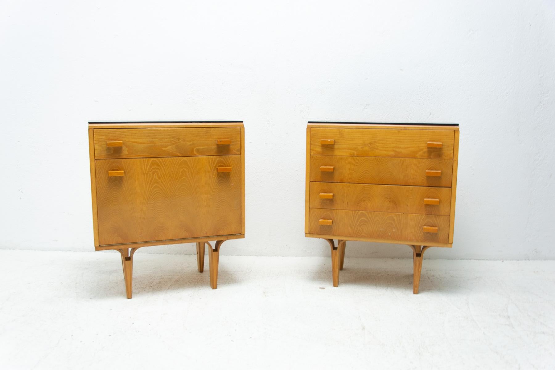 Pair of Mid century night stands, chest of drawers by Frantisek Mezulanik, Nový Domov, 1970´s

These night tables were designed by Czechoslovak architect František Mezulánik for Nový Domov company in the former Czechoslovakia in the