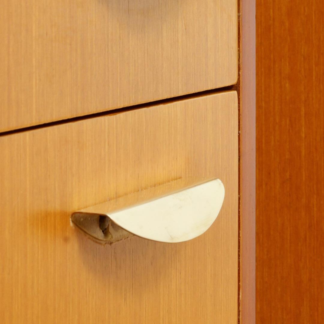 Quercia Coppia di comodini Mid Century Furniture di Symbol Furniture in vendita