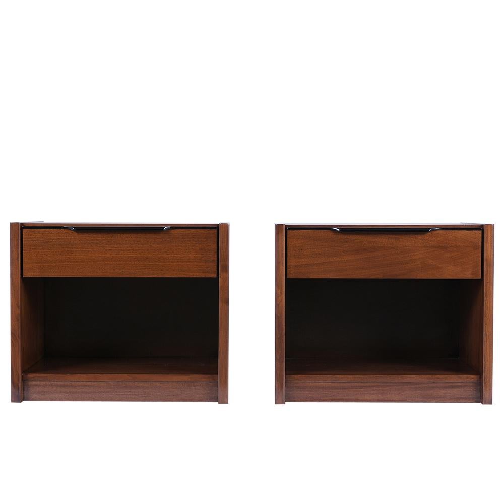 Mid-Century Modern Pair of Mid Century Lacquered Nightstands