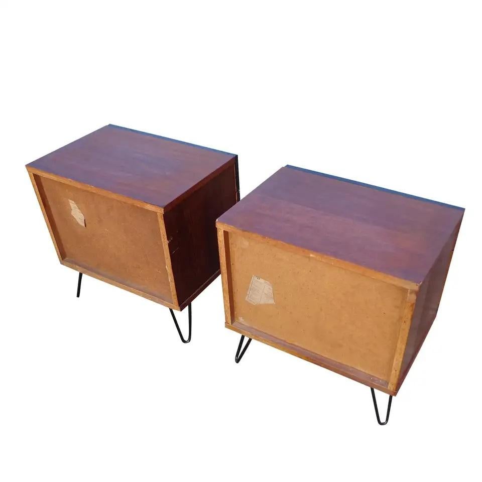 Mid-20th Century Pair of Mid Century Nightstands in the Manner of Paul Frankl For Sale