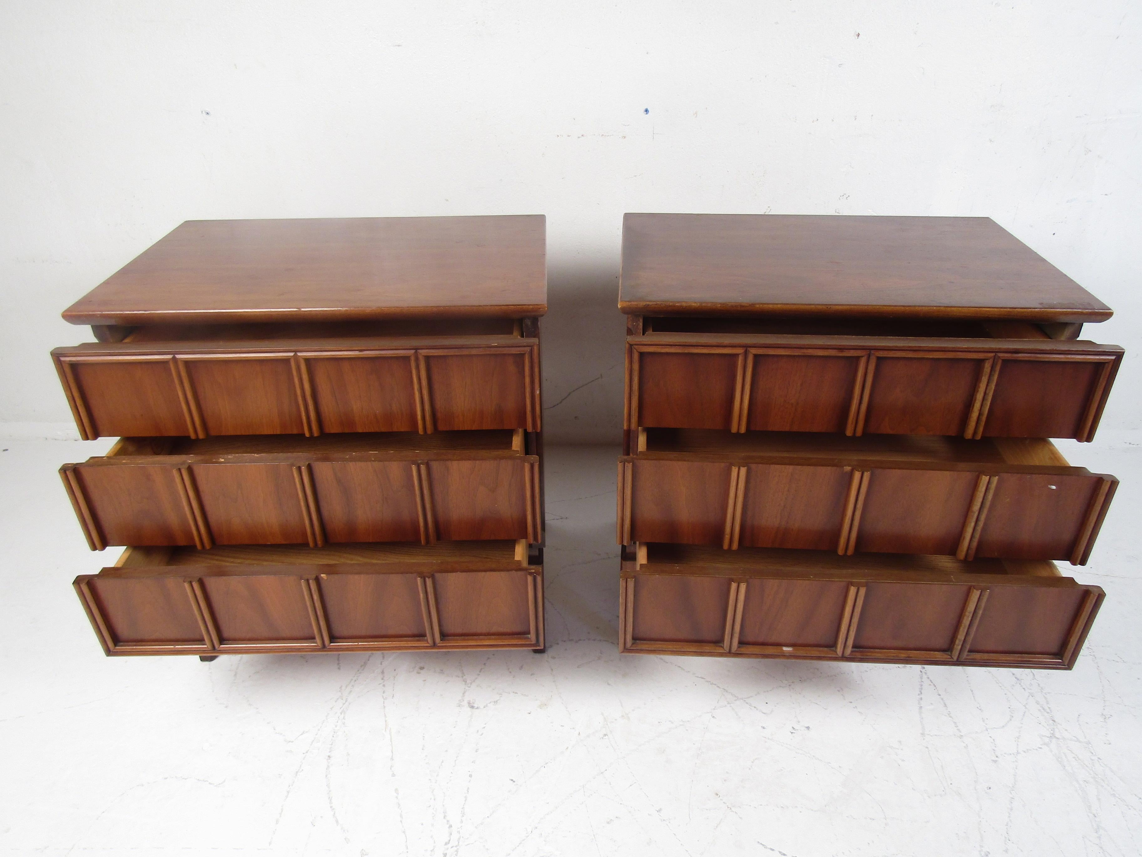 kent coffey nightstand vintage