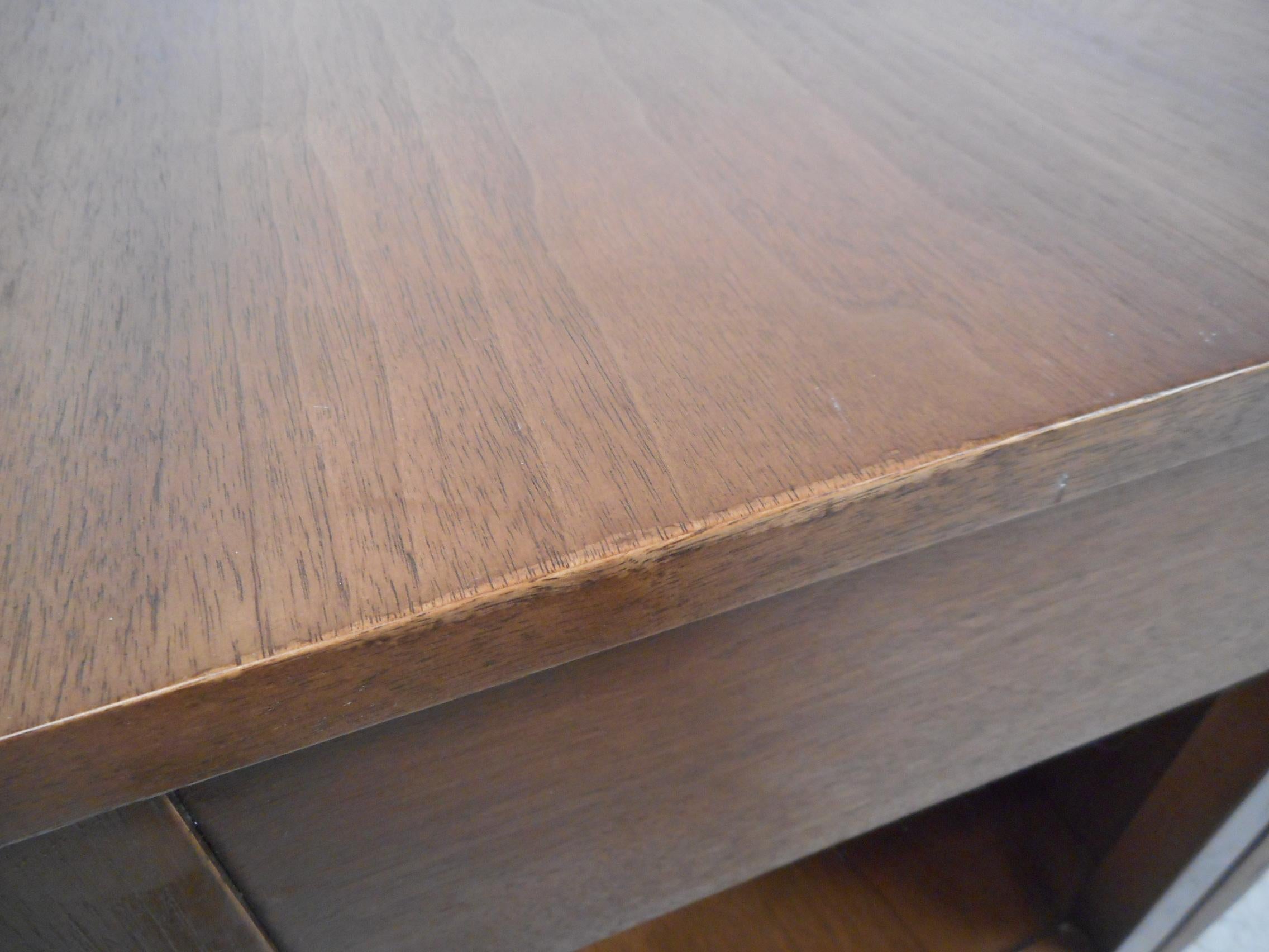 Walnut Pair of Midcentury Nightstands or End Tables by Broyhill