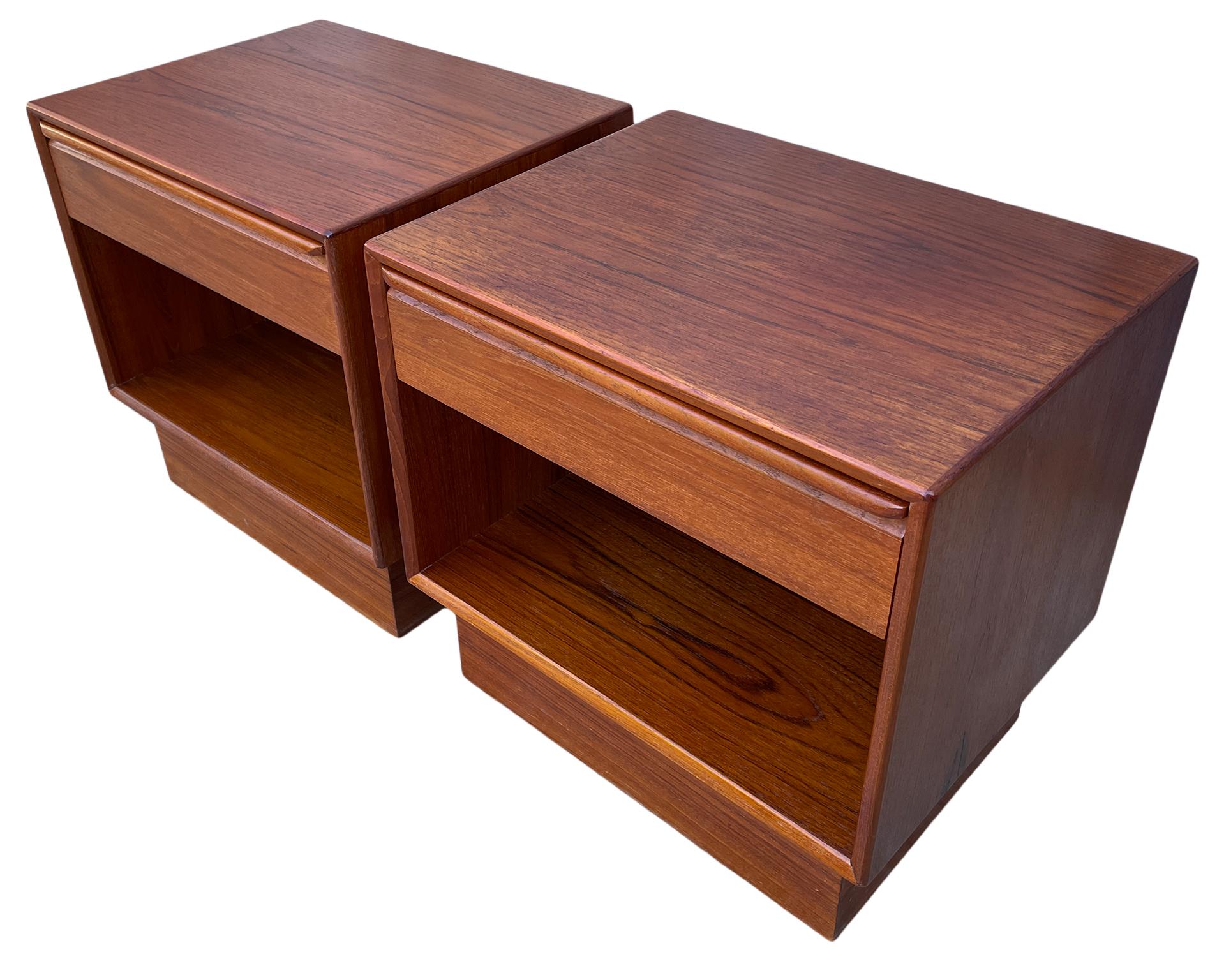 Beautiful pair of mid-century Norwegian modern teak single-drawer nightstands by Westnofa. Great design and great vintage condition - clean inside and out. Drawers slide smooth with dovetail construction and carved handles with open space below
