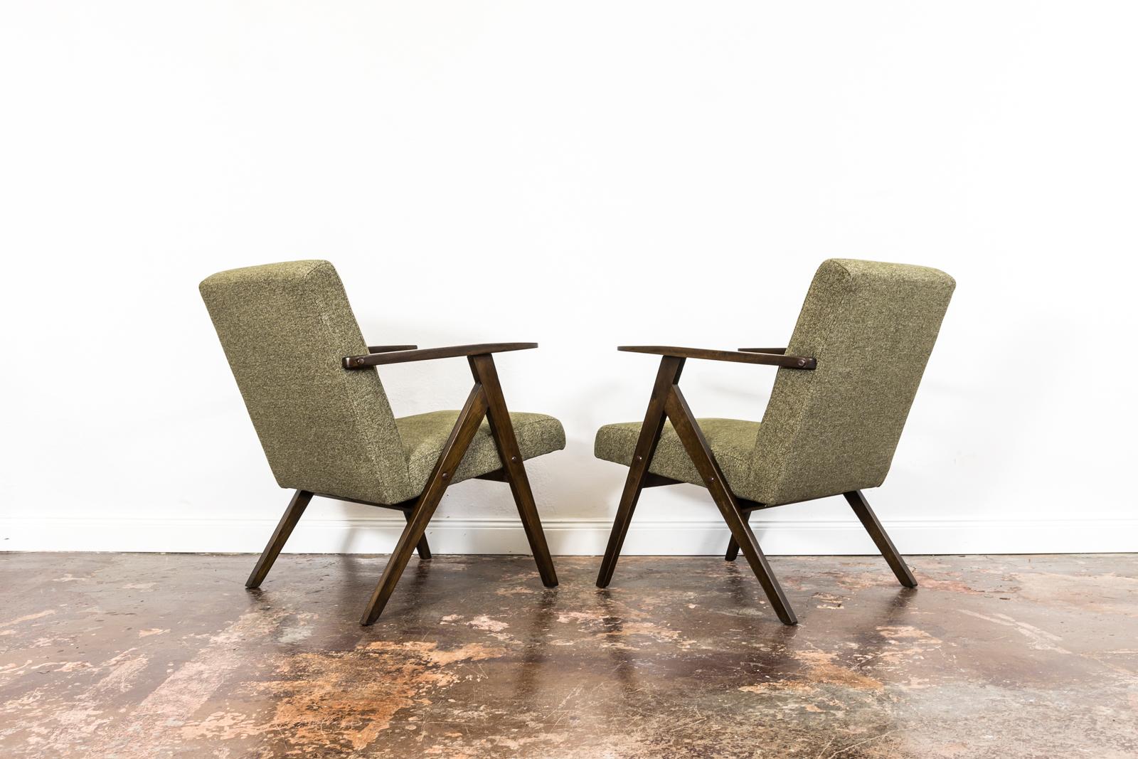 20th Century Pair of Midcentury Oak Armchairs, 1960s