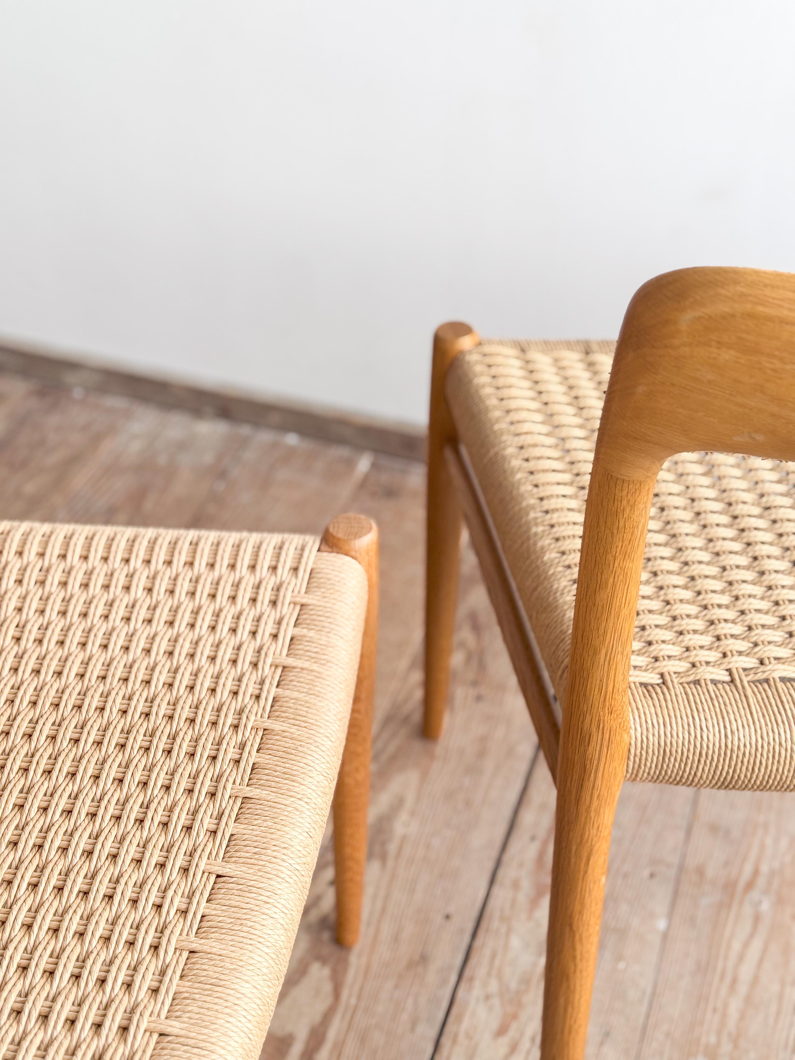 Pair of Mid-Century Oak Dining Chairs #75 by Niels O. Møller for J. L. Moller For Sale 3