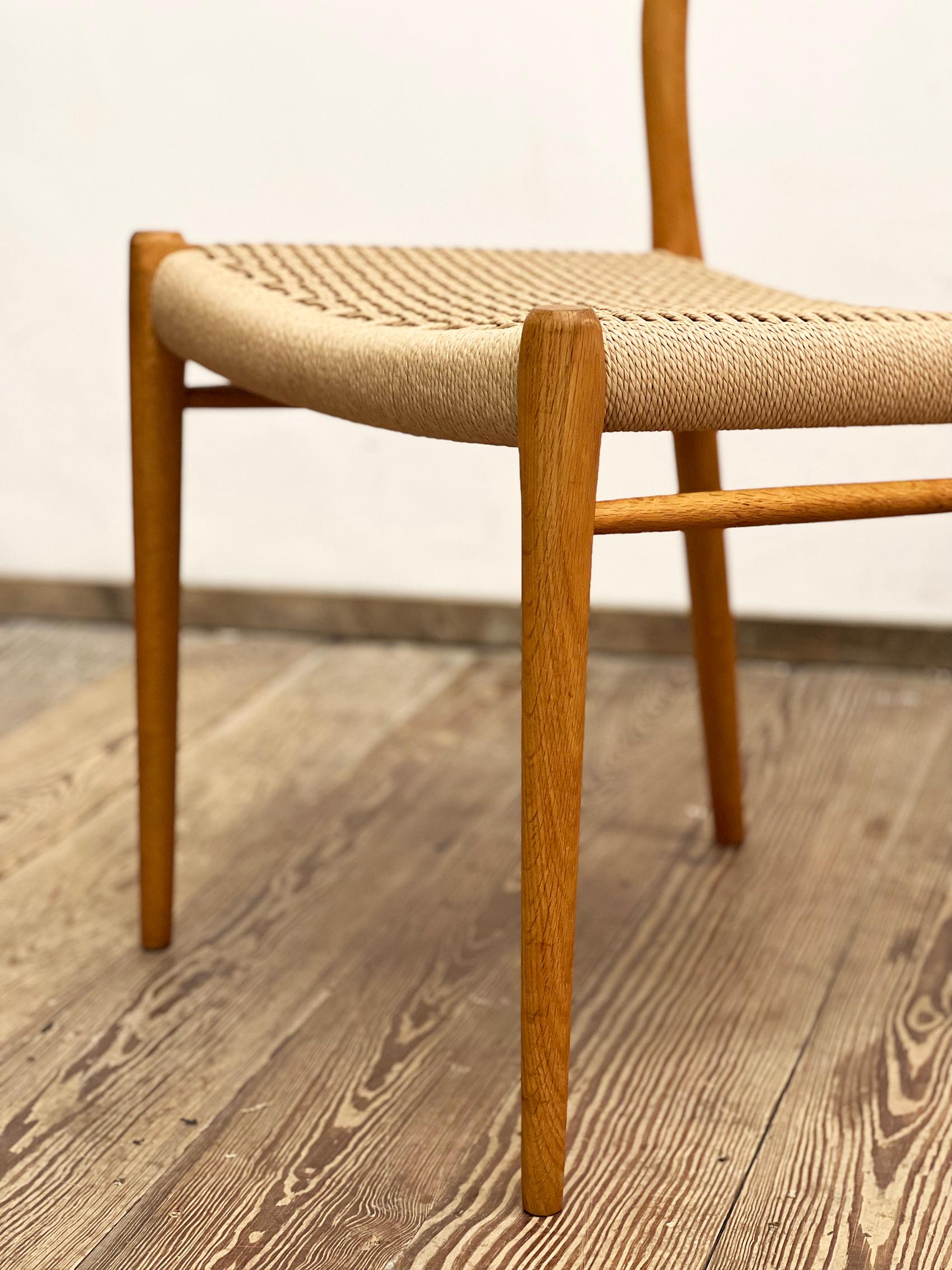 Pair of Mid-Century Oak Dining Chairs #75 by Niels O. Møller for J. L. Moller For Sale 5