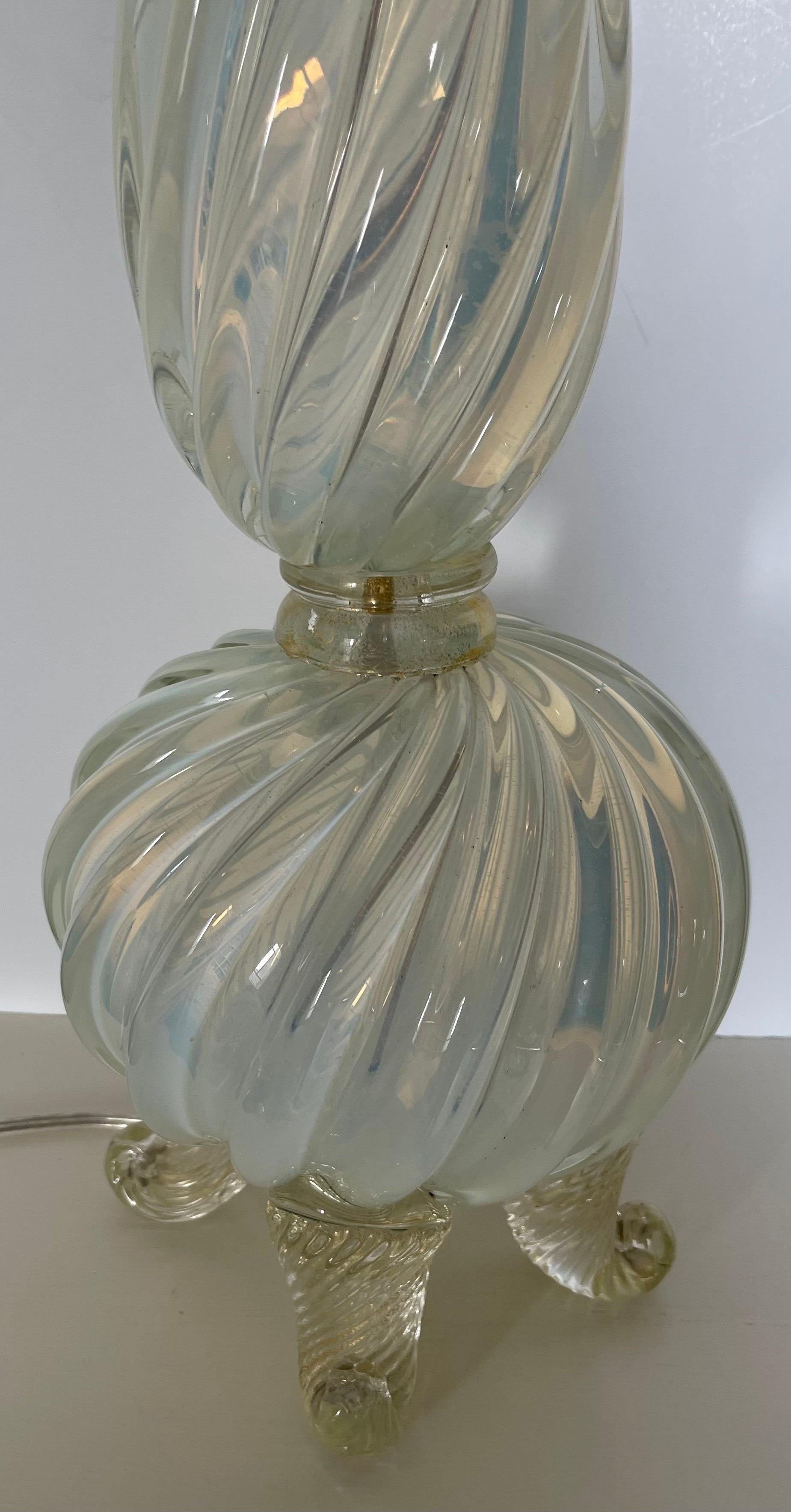 Pair of Mid-Century Opalescent Murano Glass Lamps For Sale 1