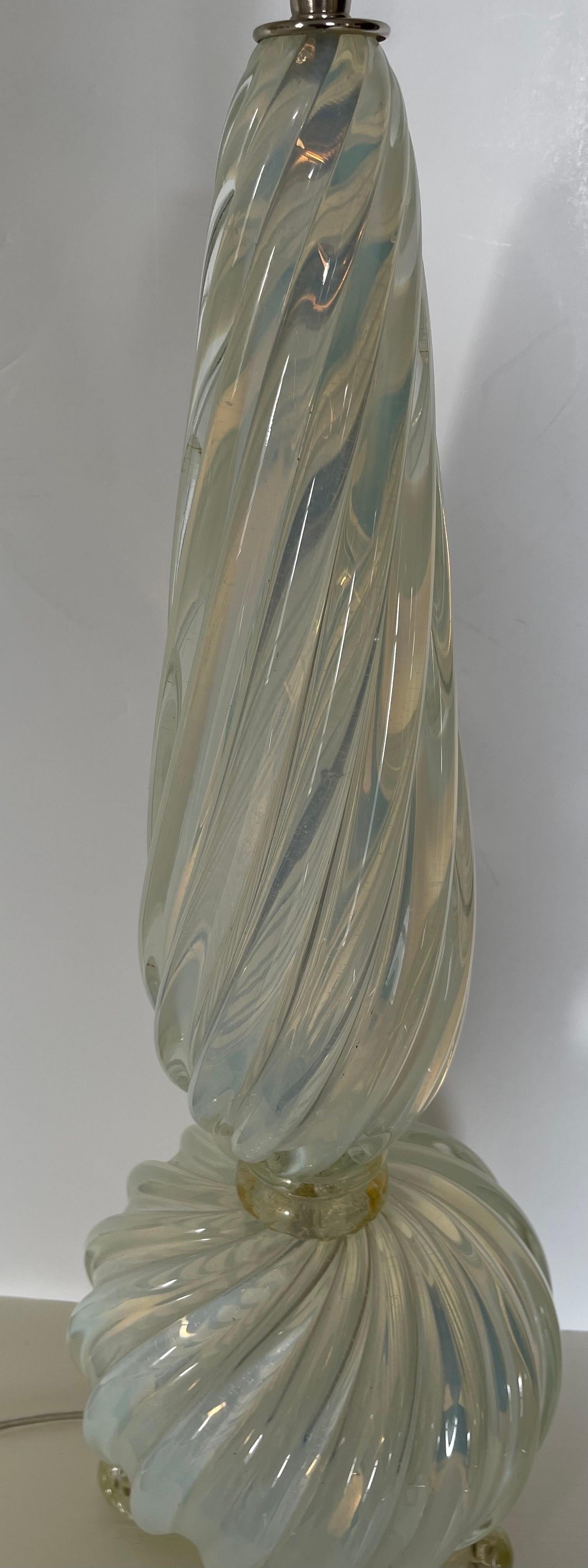 Pair of Mid-Century Opalescent Murano Glass Lamps For Sale 2