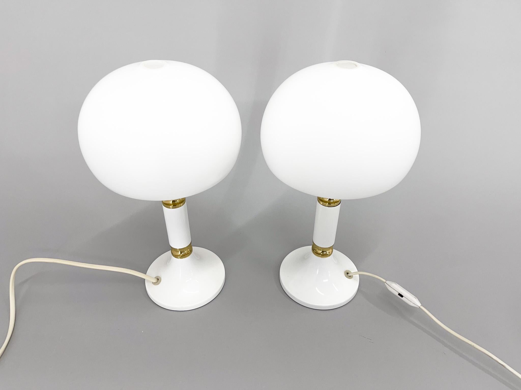 Pair of Mid-century Opaline Glass & Brass Table Lamps by Drukov, Czechoslovakia For Sale 4