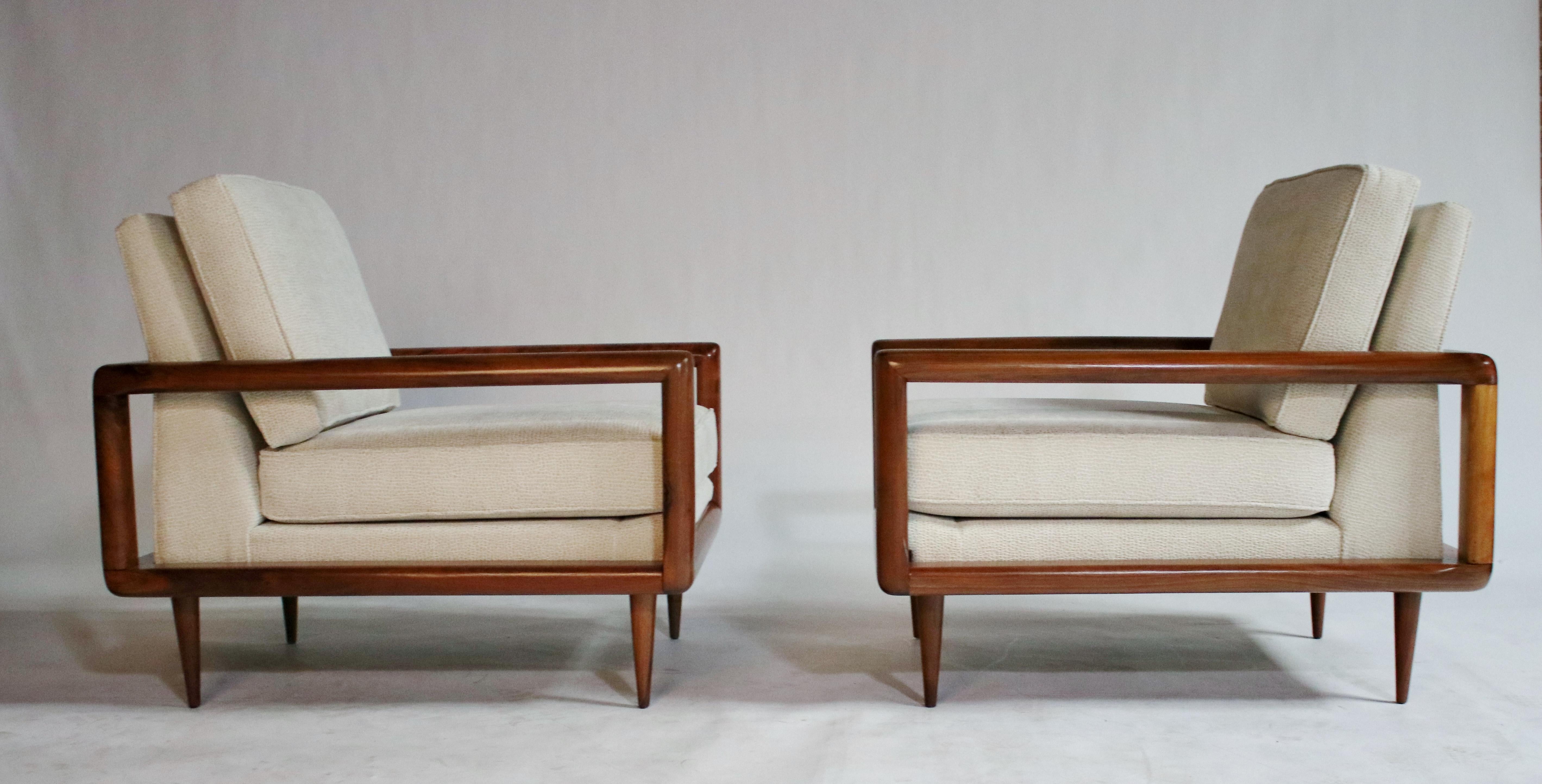 Pair of Midcentury Open Arm Cubed Walnut Lounge Chairs In Excellent Condition In Chicago, IL