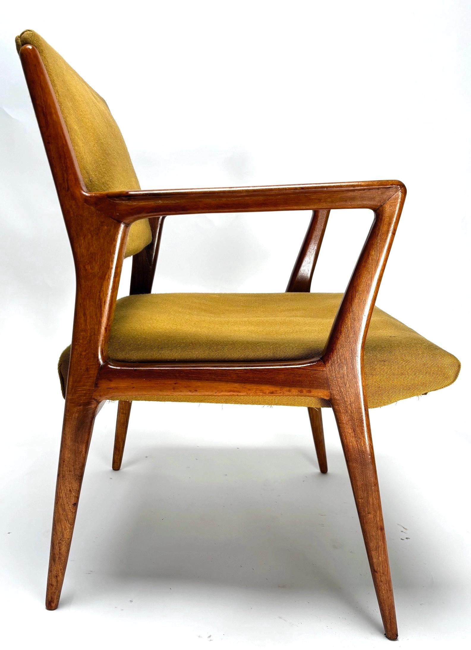 italien Paire de fauteuils organiques du milieu du siècle dans le style de Gio Ponti, Italie, années 1950 en vente