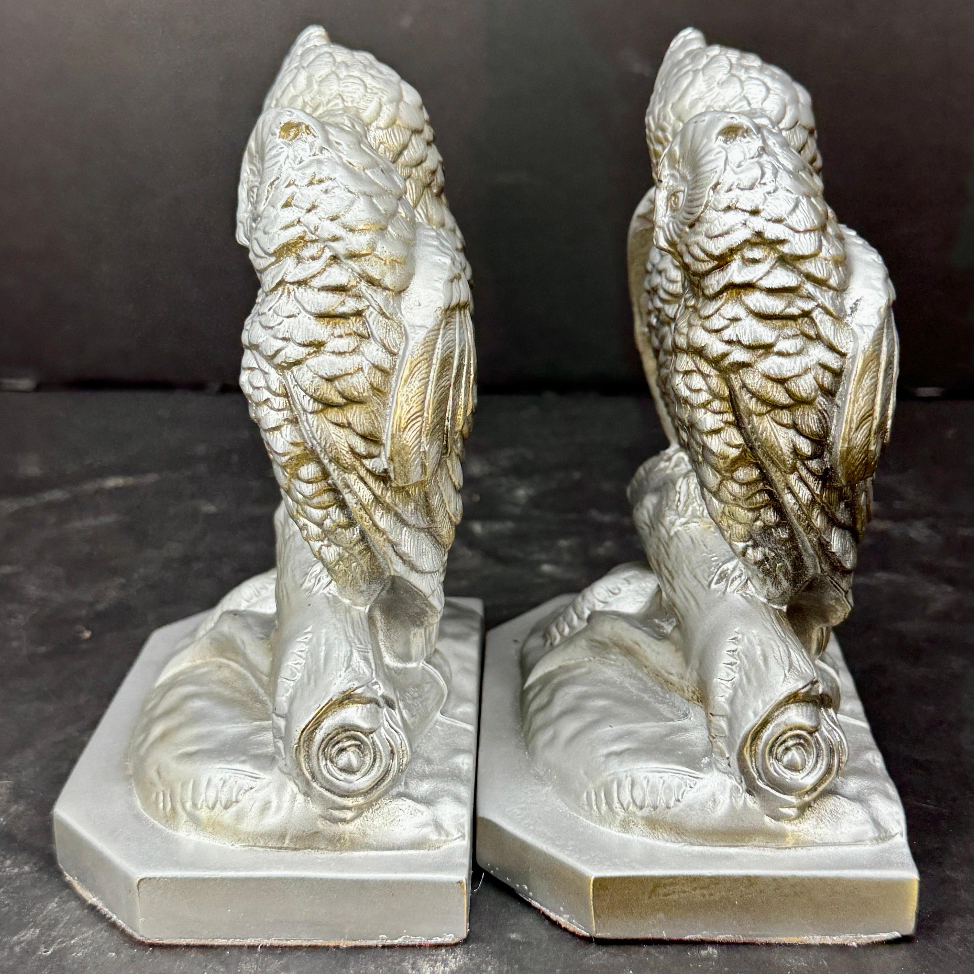 Paire de serre-livres hibou du milieu du siècle en argent en vente 2