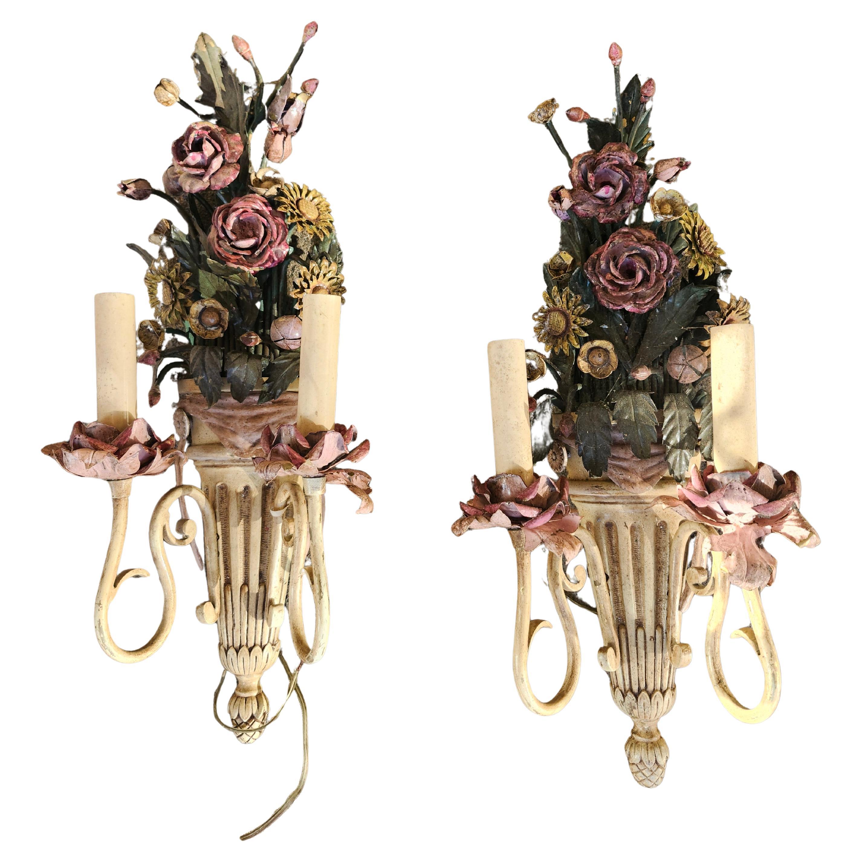 Pair of Mid-Century Painted Tole Ware Sconces C1955 Italy For Sale 1