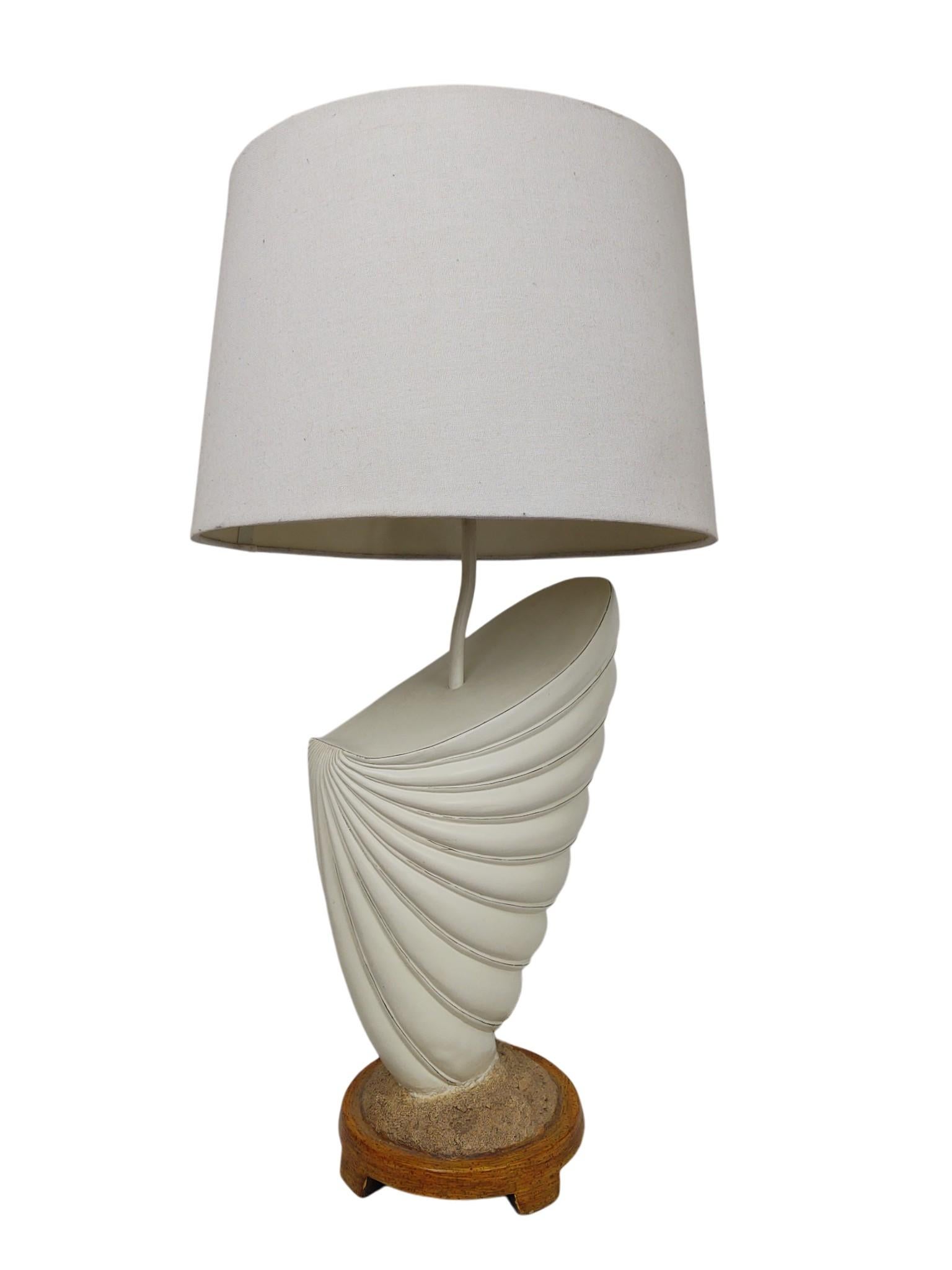 Pair of Mid-Century / Palm Beach Style Coastal Shell Table Lamps In Good Condition For Sale In North Palm Beach, FL
