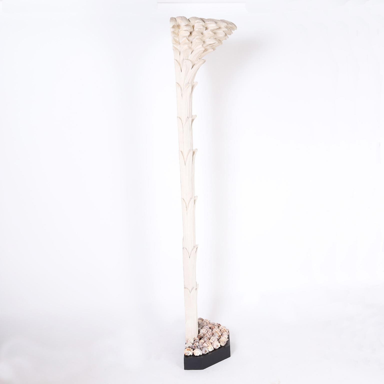 Coloniale britannico Coppia di sculture decorative di palme di metà secolo in vendita