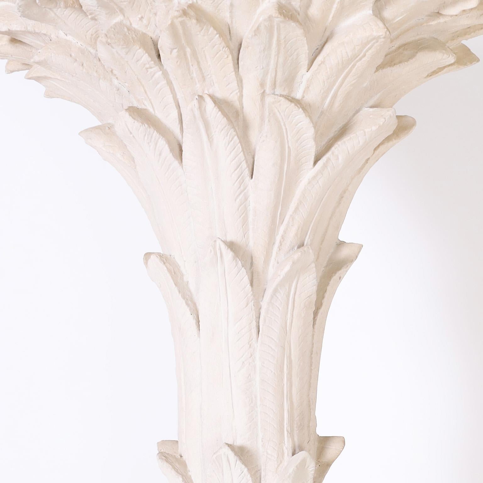 Coppia di sculture decorative di palme di metà secolo In condizioni buone in vendita a Palm Beach, FL
