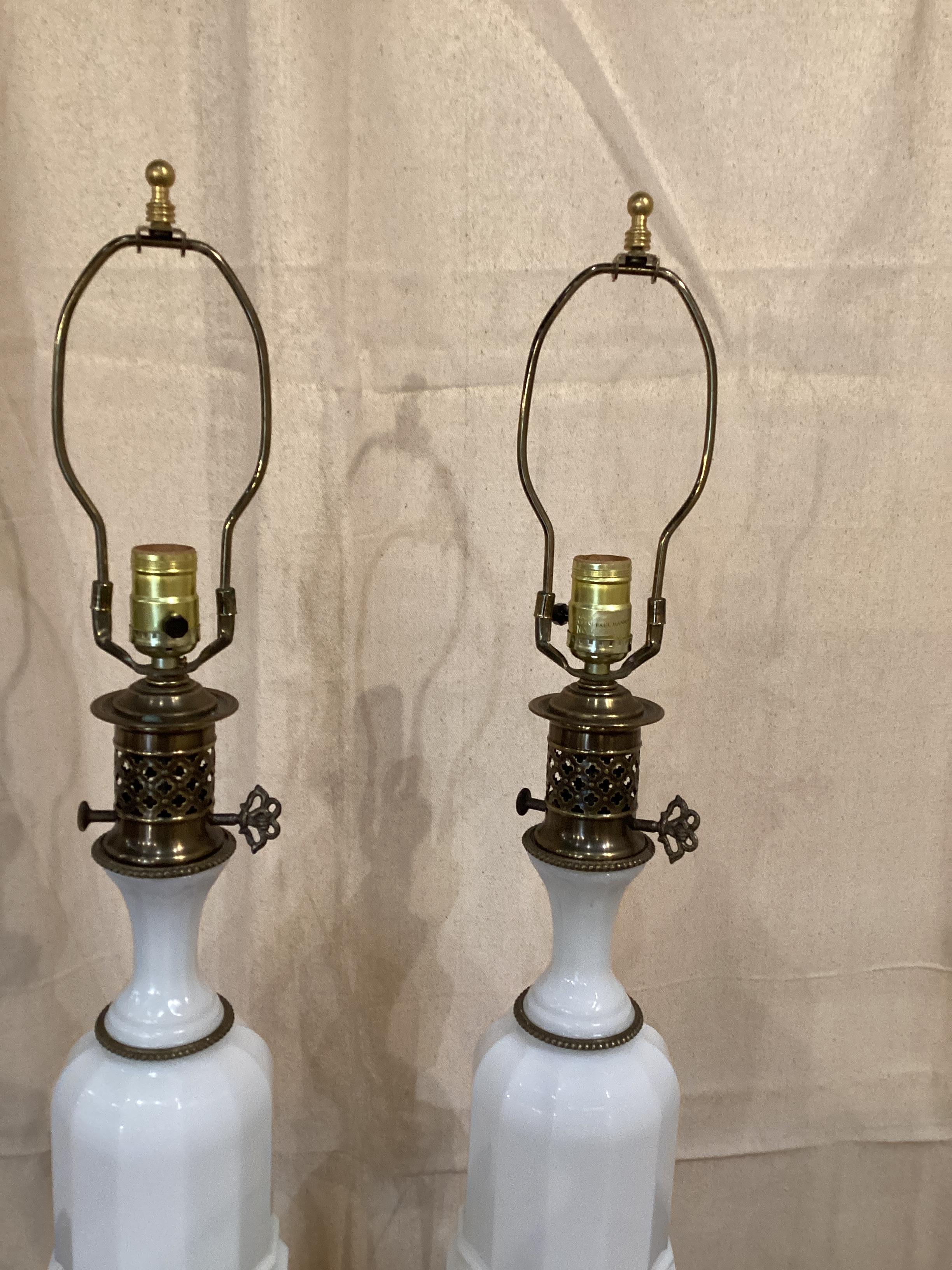 20th Century Pair of Mid Century Paul Hanson White Opaline Lamps  For Sale