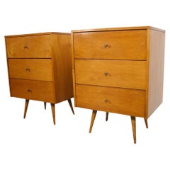 Pair of Mid century Paul McCobb 3 Drawer #1506 Nightstands Blonde Maple Brass